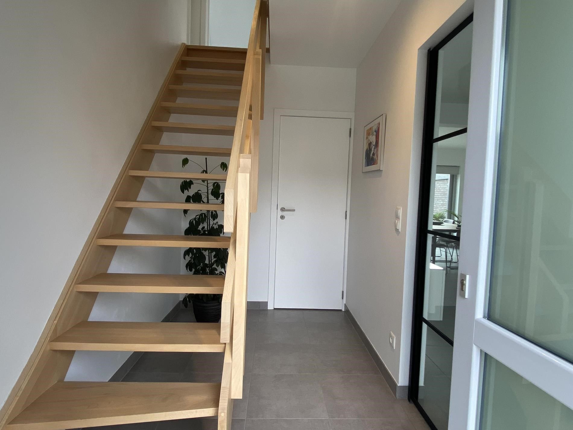 Recente topwoning te huur in Kuurne foto 2