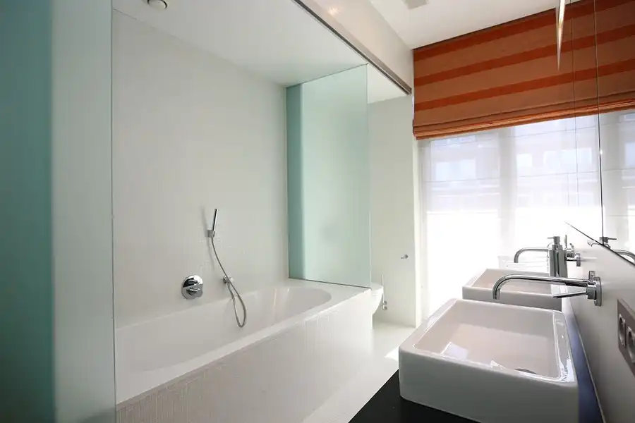 LUXUEUS AFGEWERKT, RIANT PENTHOUSE MET UITSTRALING EN ROYAAL ZONOVERGOTEN TERRAS van 167 m² foto 29