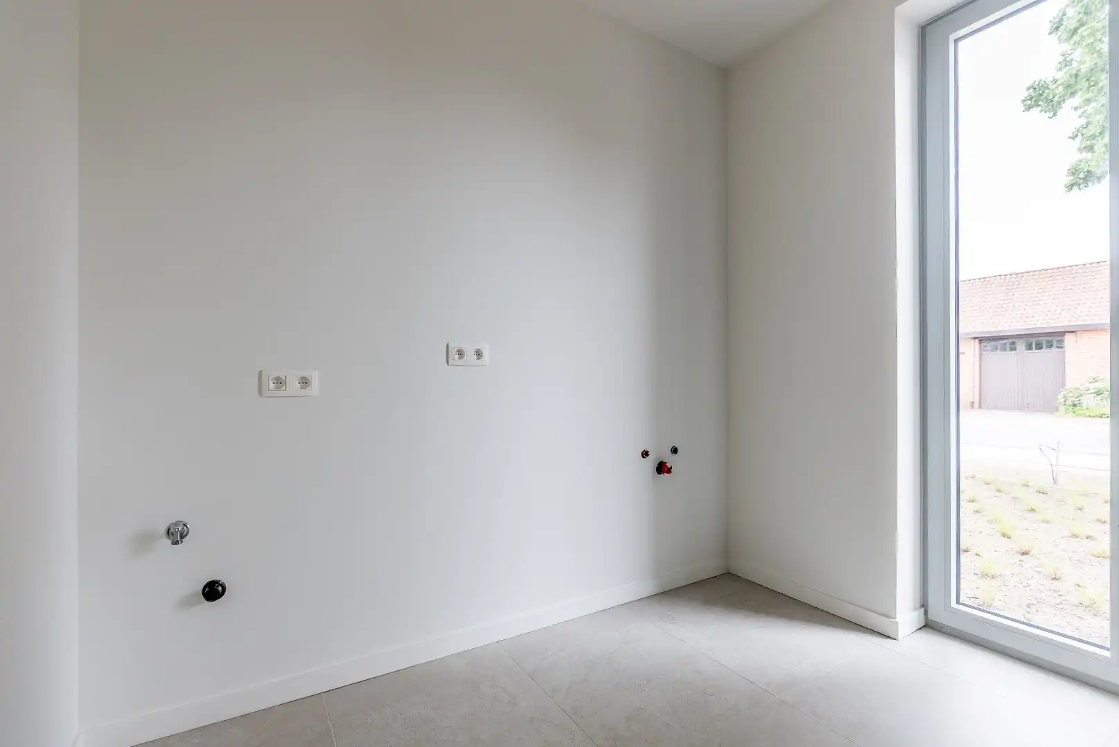 Gunstig gelegen nieuwbouwwoning vlakbij het centrum van Mol-Sluis foto 4