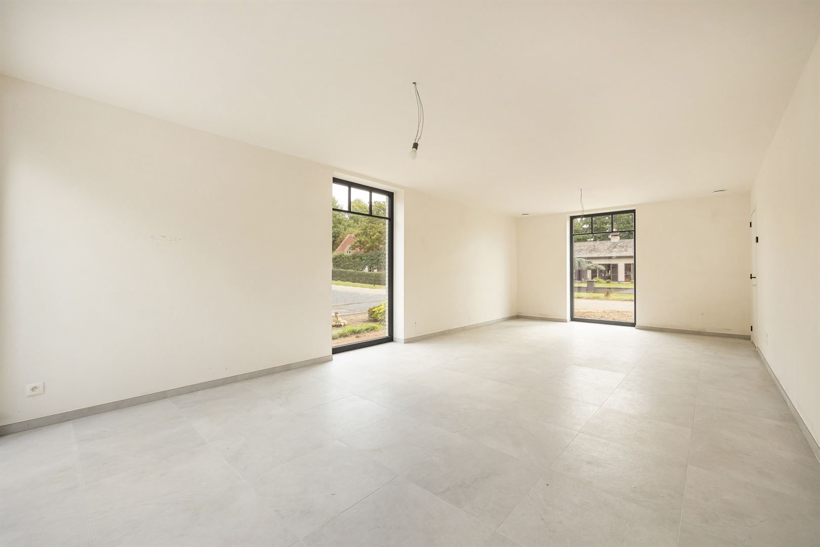 Nieuwbouw HOB met 4 slaapkamers en tuin  foto 5