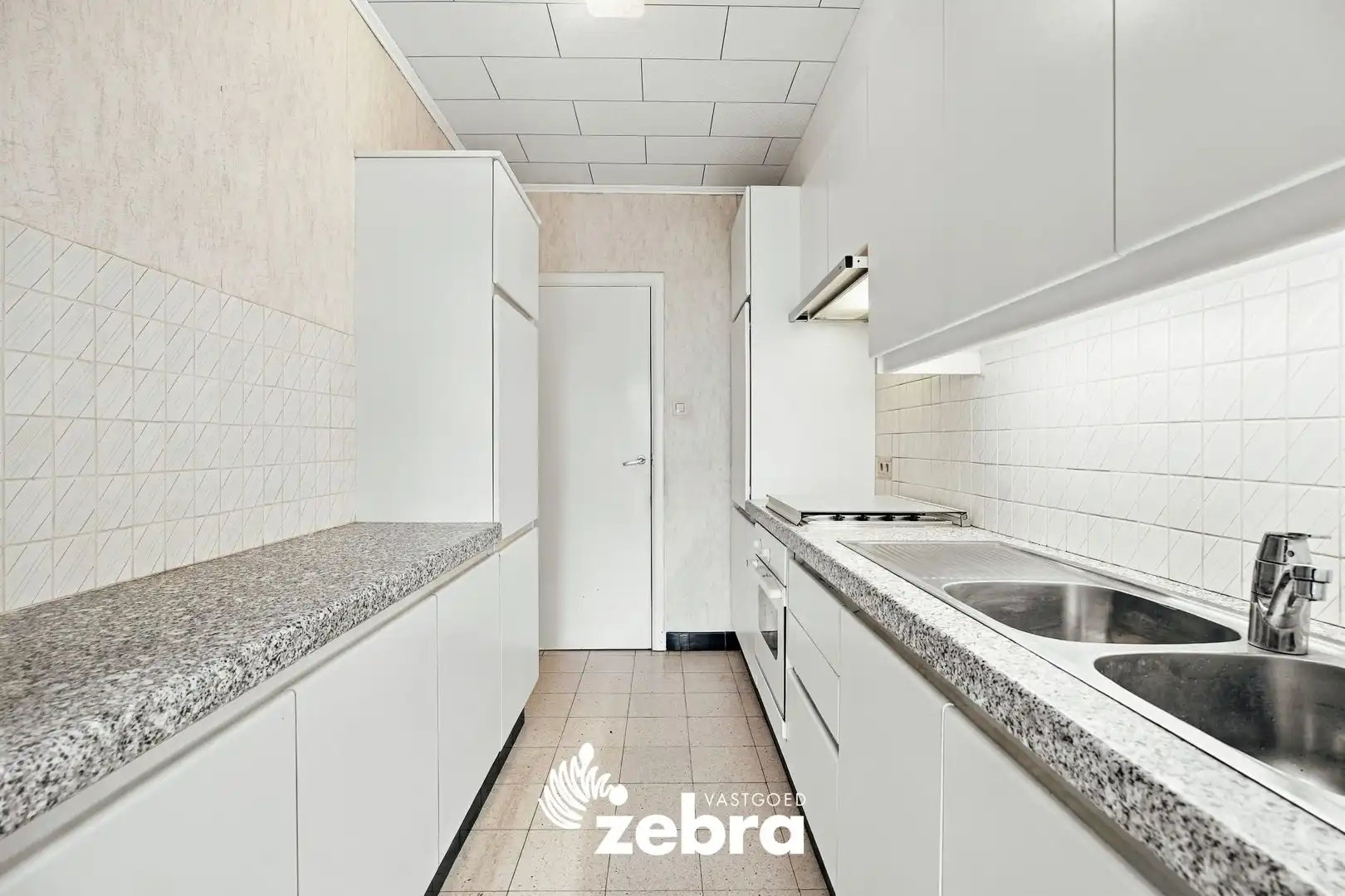Kloeke te renoveren gezinswoning met 5 slaapkamers te Roeselare! foto 10
