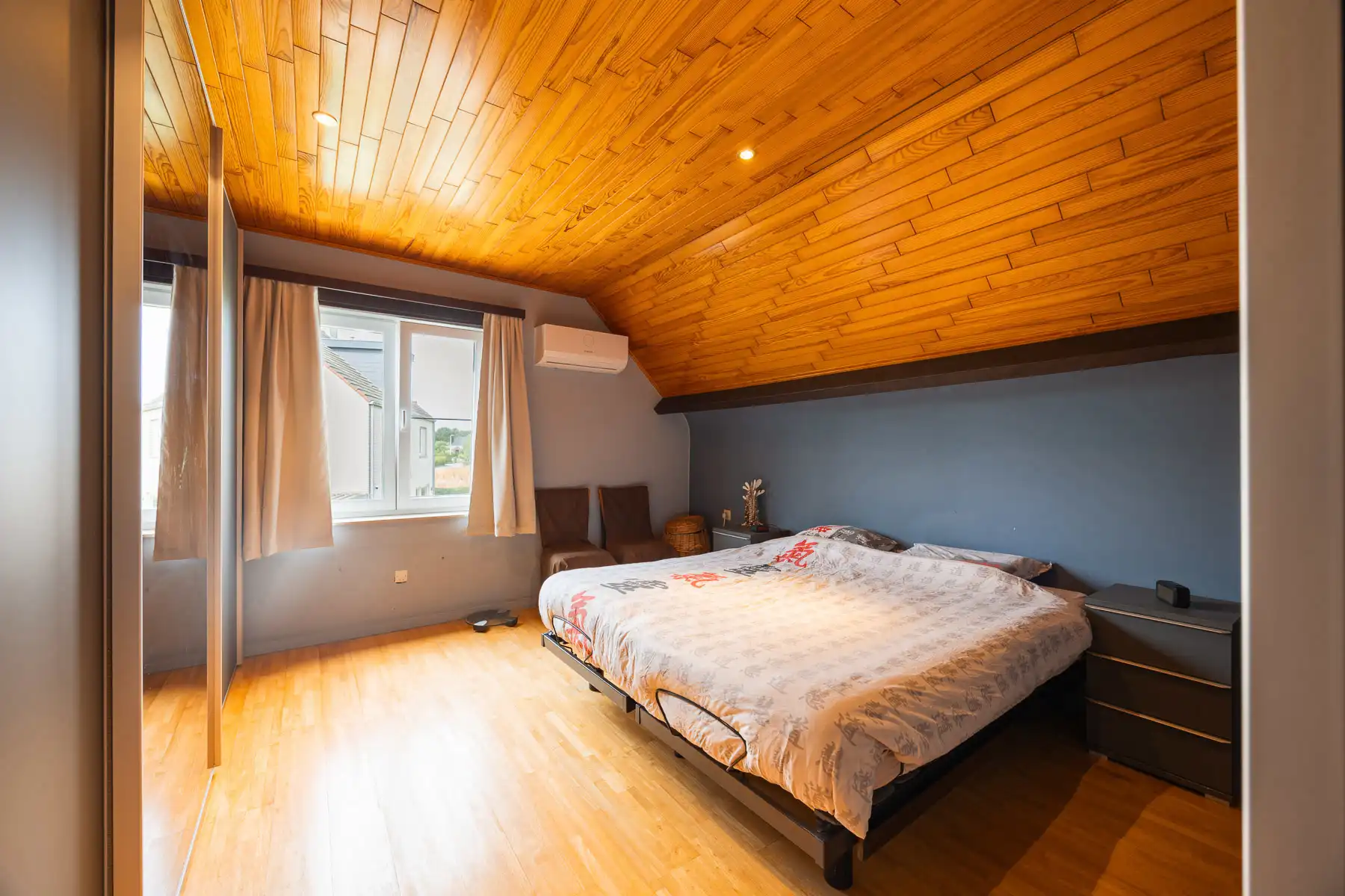 Landelijke woning op riant perceel met zwembad foto 15
