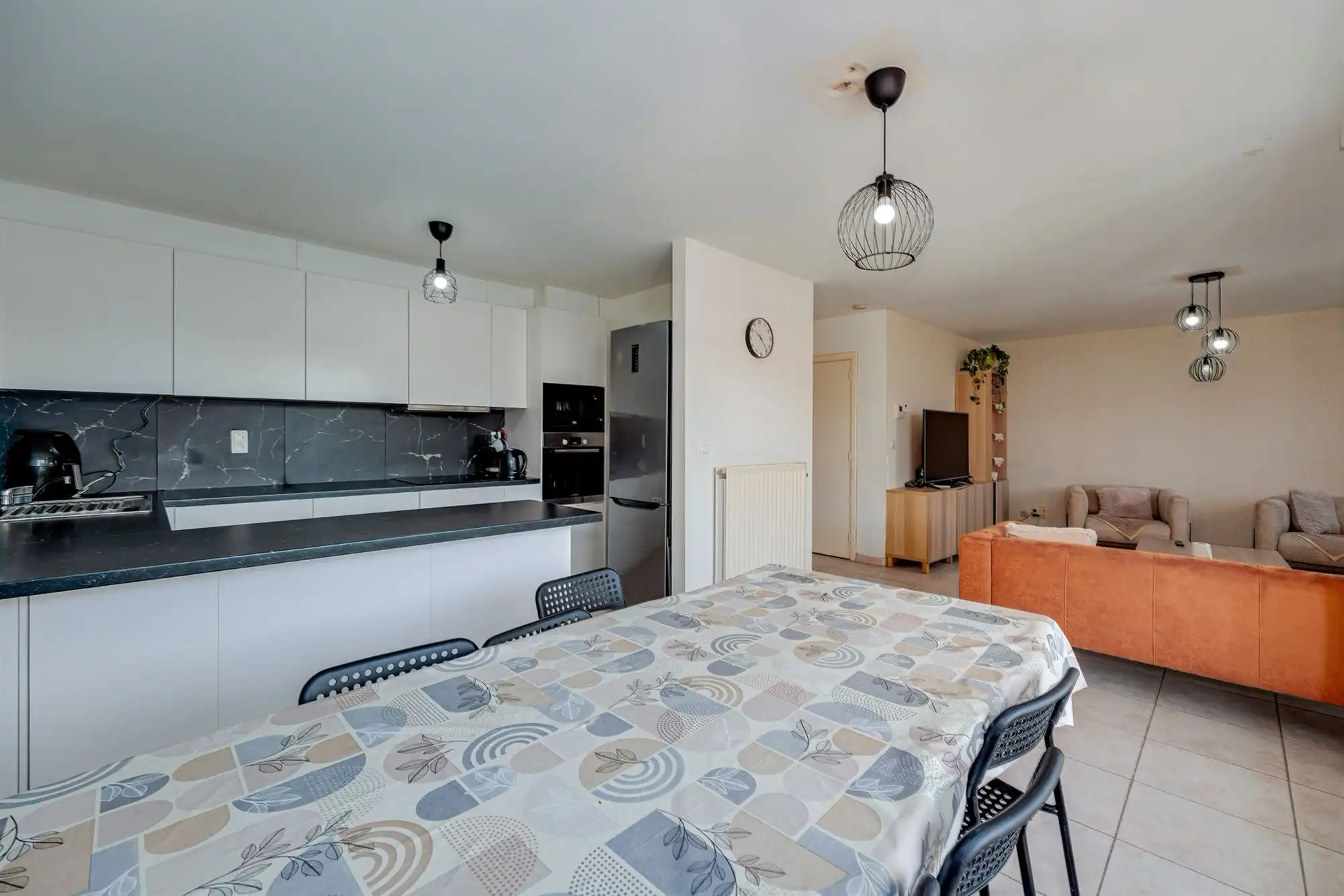 Ruim3-slpk appartement met terras en P foto 8