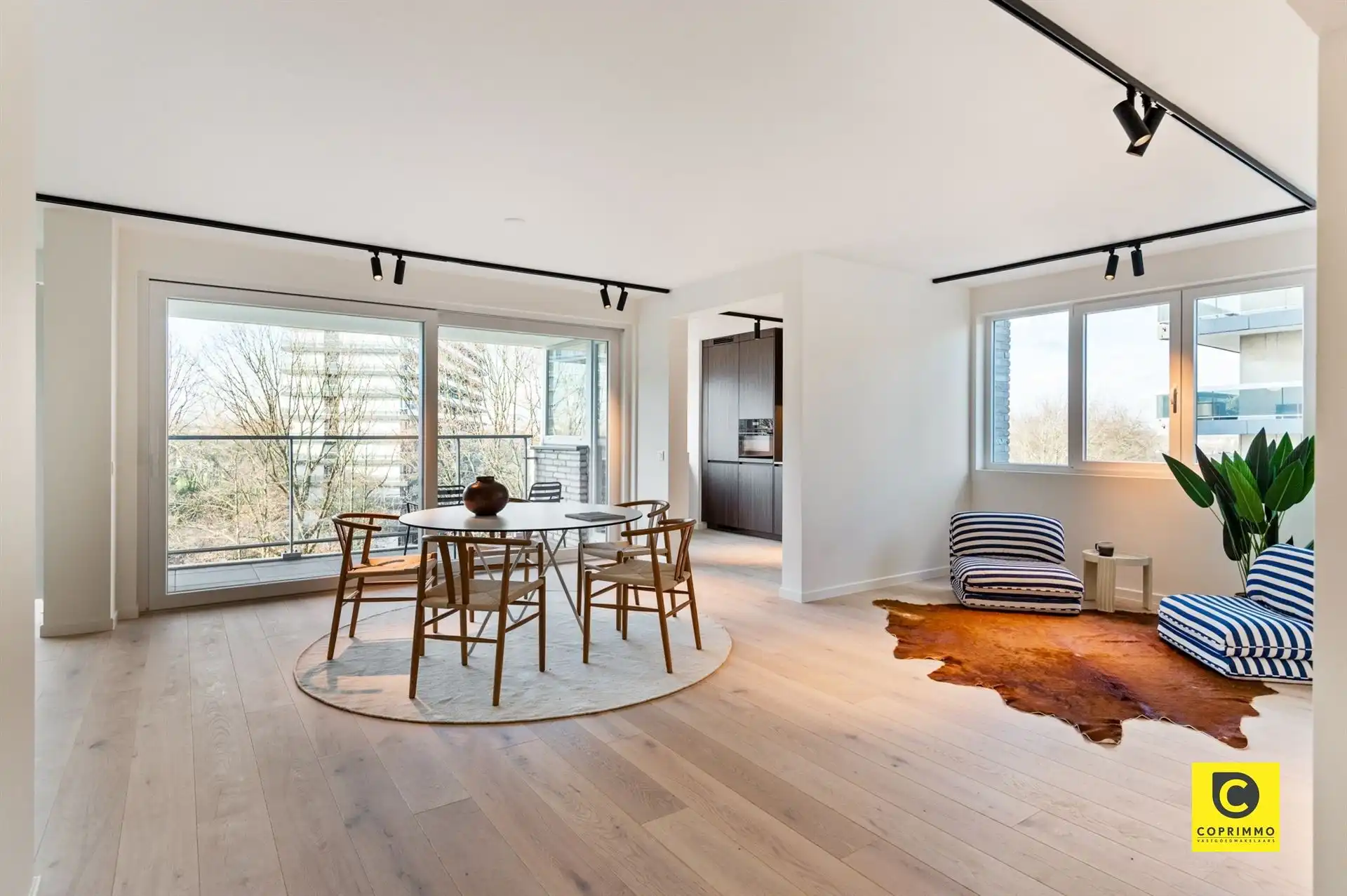 Prachtig gerenoveerd hoek-app foto 4