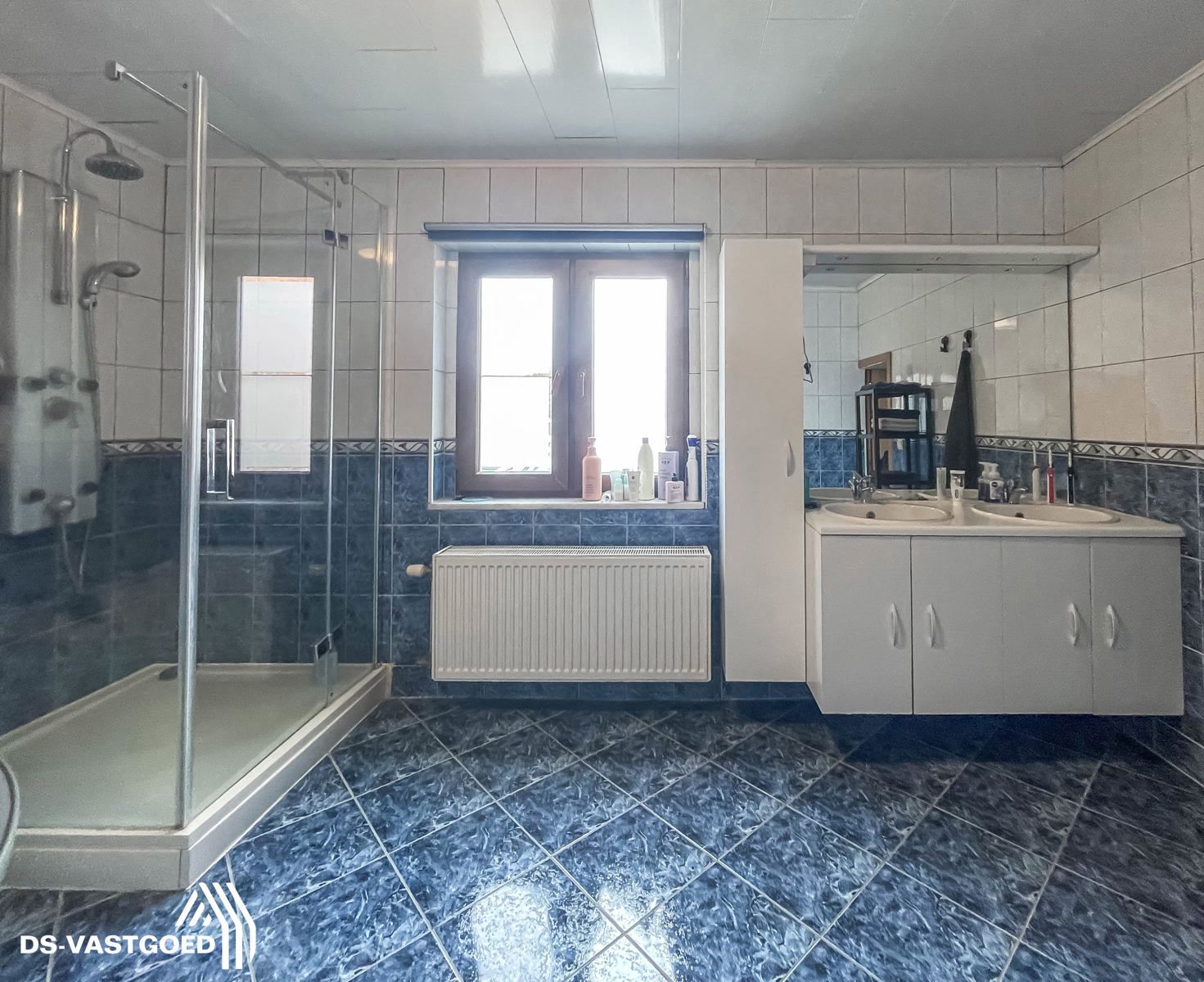 Volledig instapklare woning in hartje Hamme! foto 13