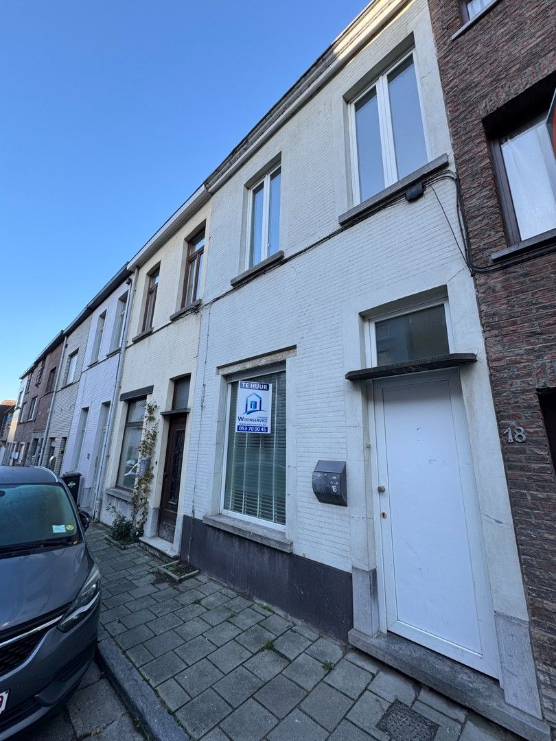 Knusse rijwoning nabij centrum Aalst foto 2