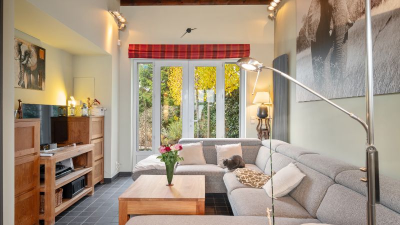 Ruime woning van 256m² op 10 are 32 ca foto 5