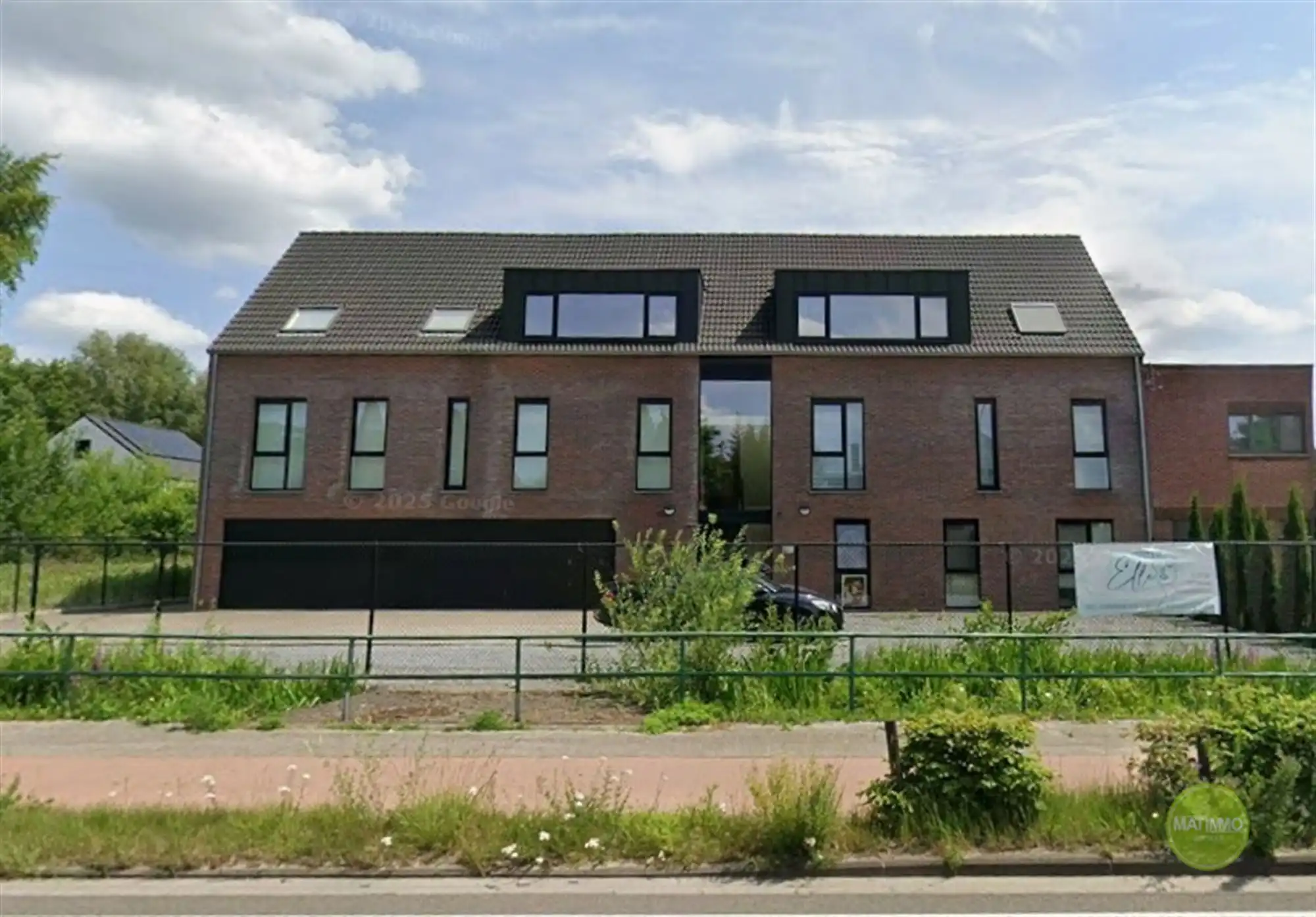 BEMEUBELD DAKAPPARTEMENT MET RUIM TERRAS IN MOL foto 26