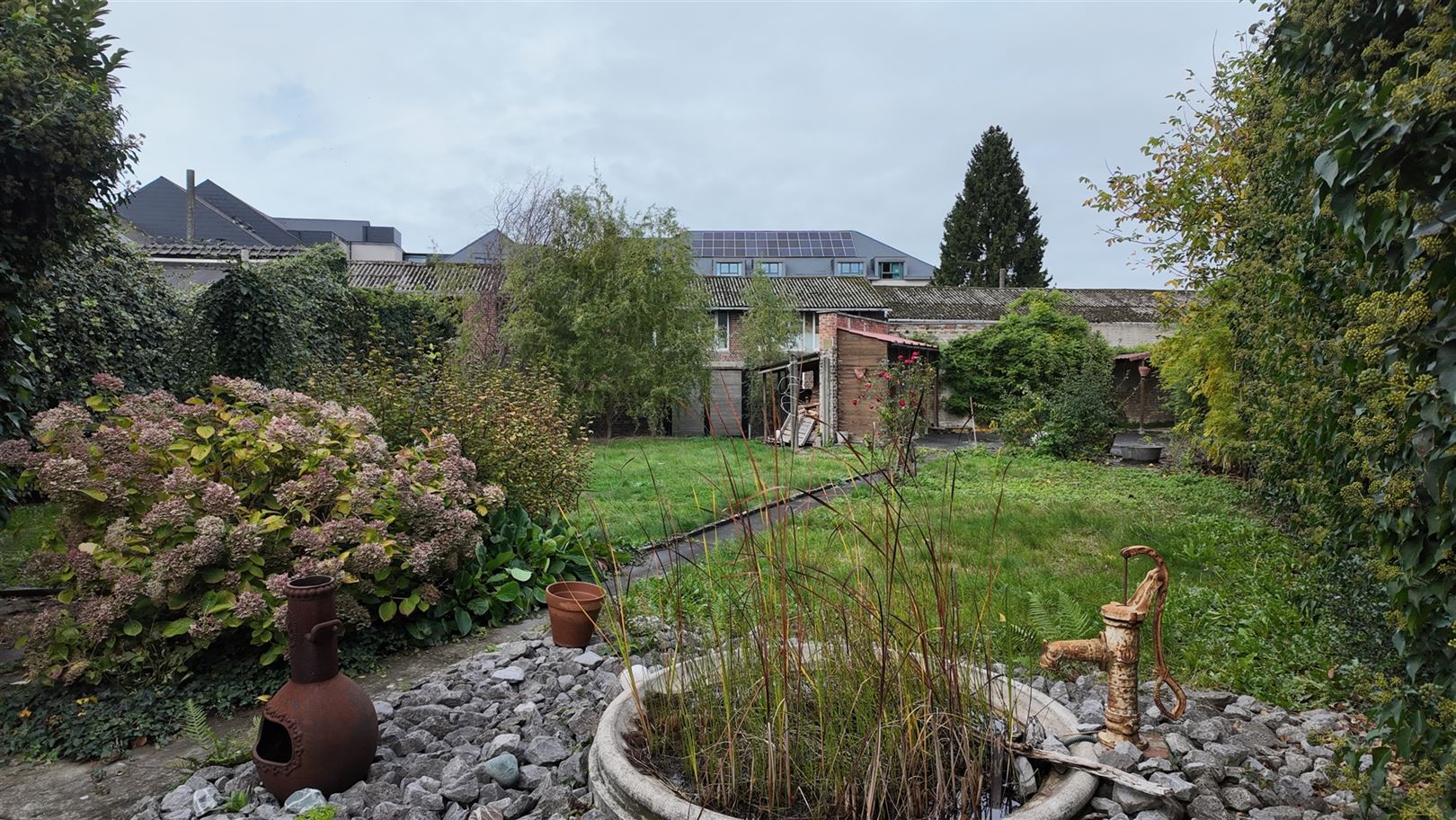 Ruime karakterwoning met praktijkruimte foto 27