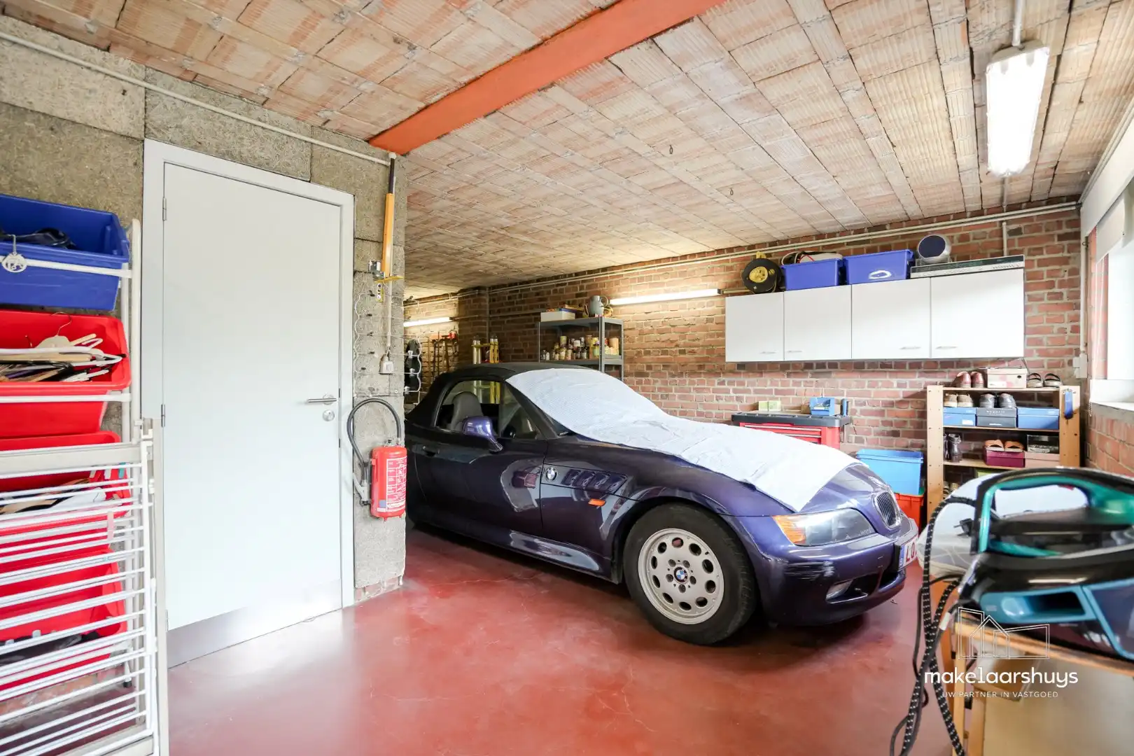 Goed onderhouden bel-etage met lift (regio Planet Group Arena) foto 14