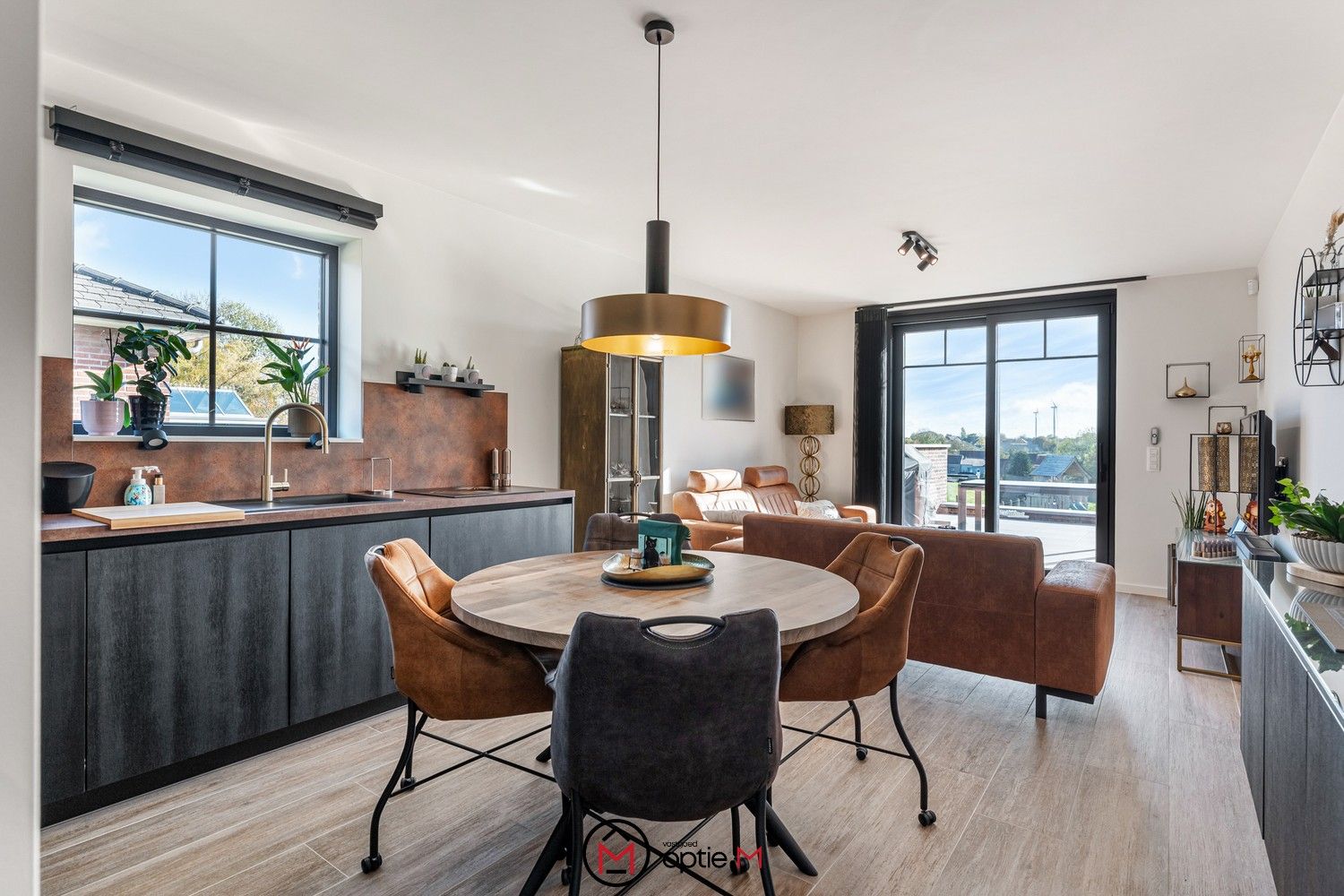 Prachtige woning met inpandige studio te koop in Riemst, Val-meer. foto 24