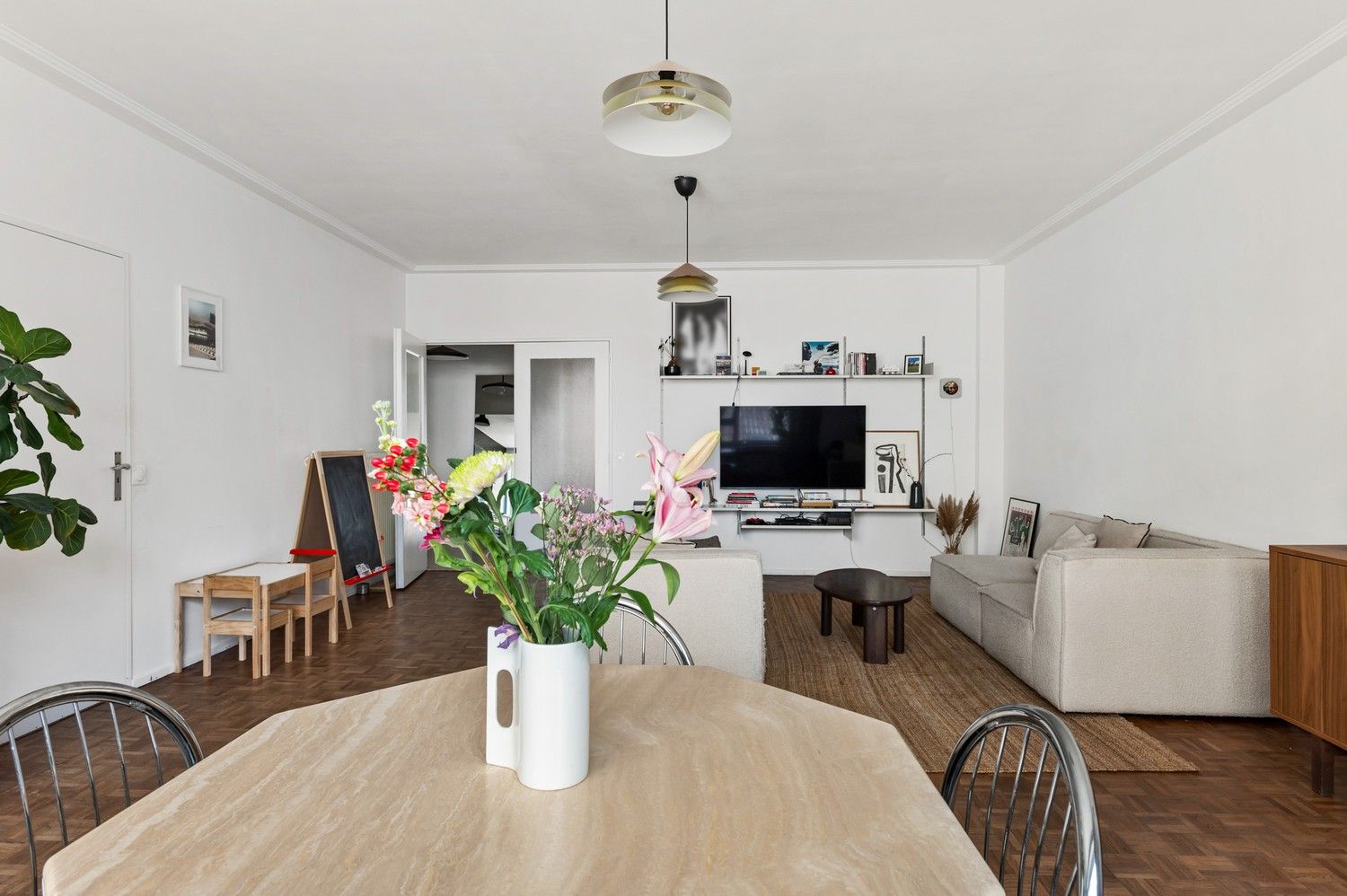 Ruim appartement met 2 slaapkamers te 2060 Antwerpen! foto 6