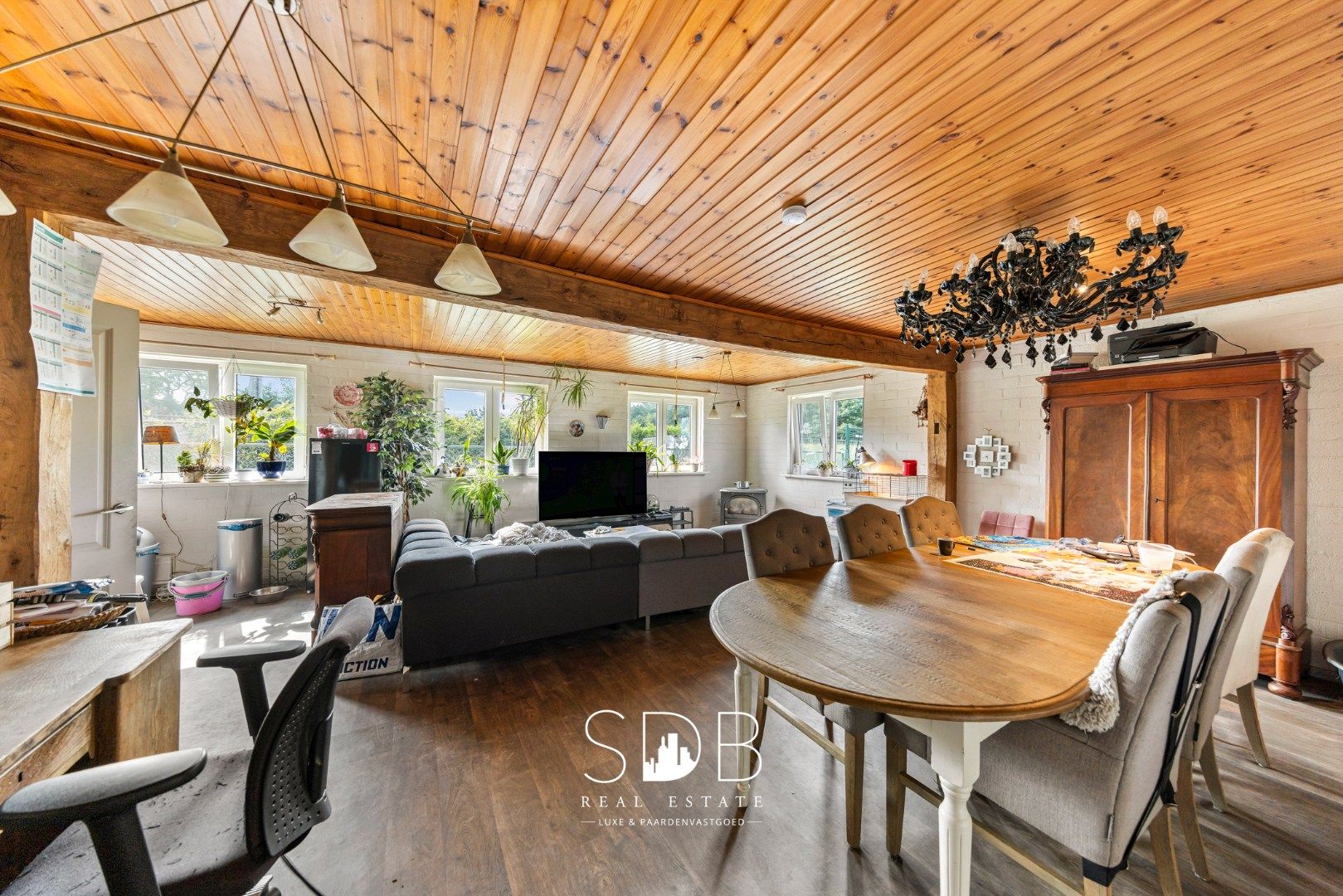 Boerderij met paardenfaciliteiten en graslanden op 14.490m² foto 24