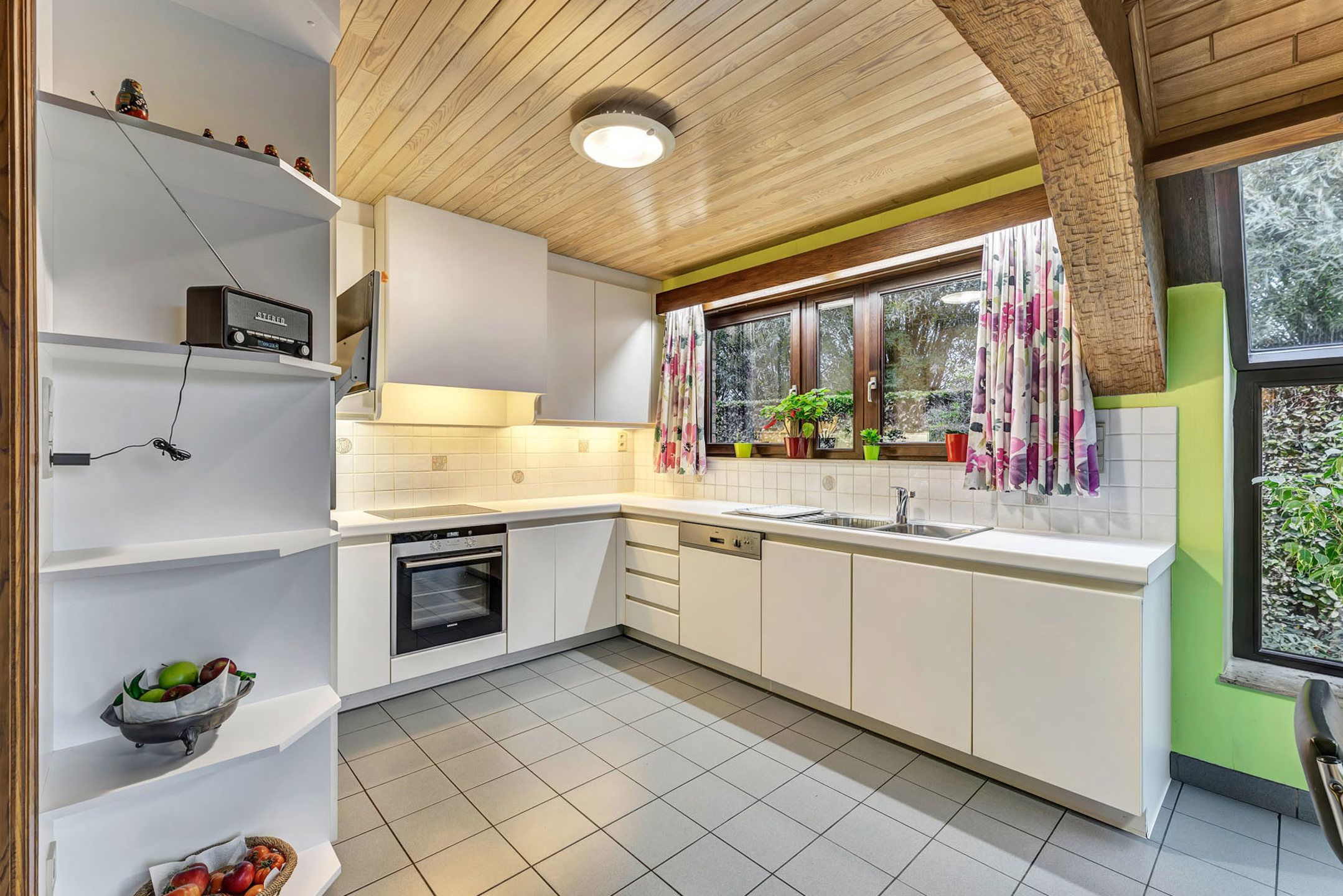 OB te Ternat met 4 slpk en praktijkruimte foto 15