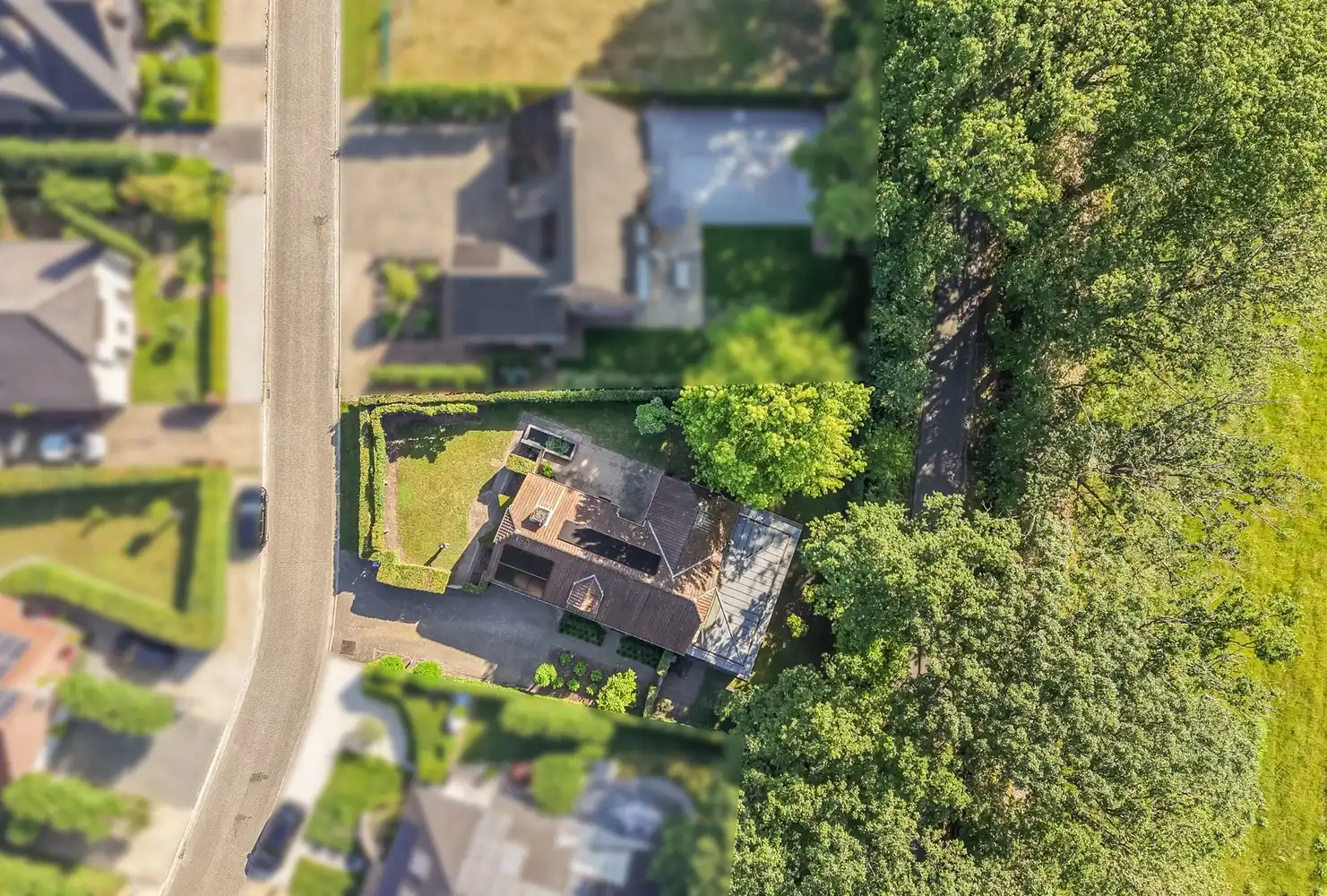Rustig wonen aan de Borggravevijvers – Hedendaagse gezinswoning met 3 slaapkamers en dubbele inpandige garage foto 3