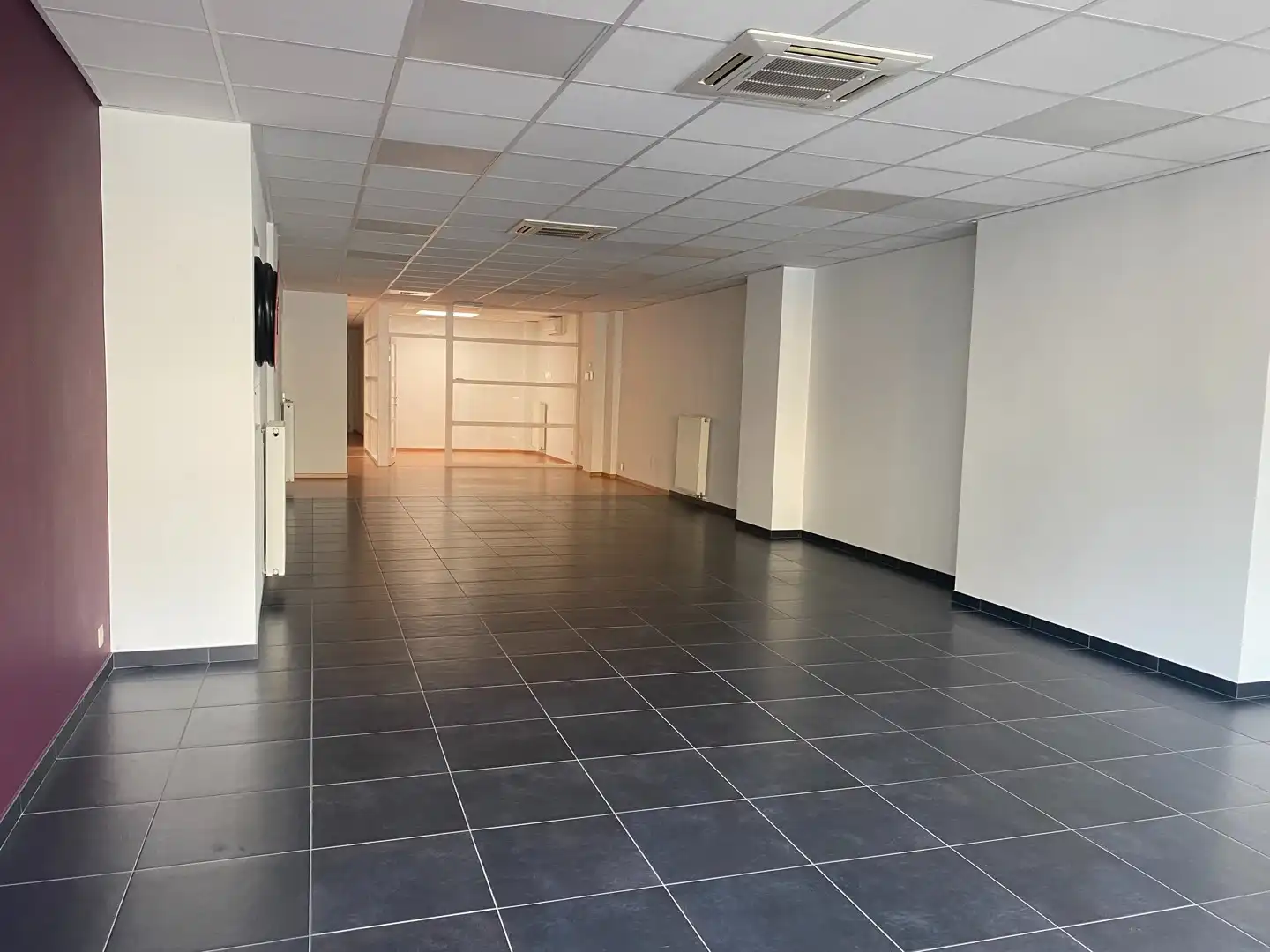 Mooi ruim winkelpand in centrum Eeklo foto 2