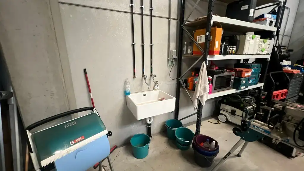 Recent magazijn te huur in industriepark De Nest te Evergem foto 14