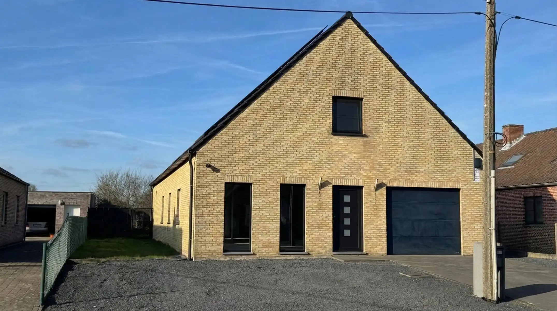 Zeer energiezuinige woning met 5 slpks op ca. 769 m² grond.  foto 3