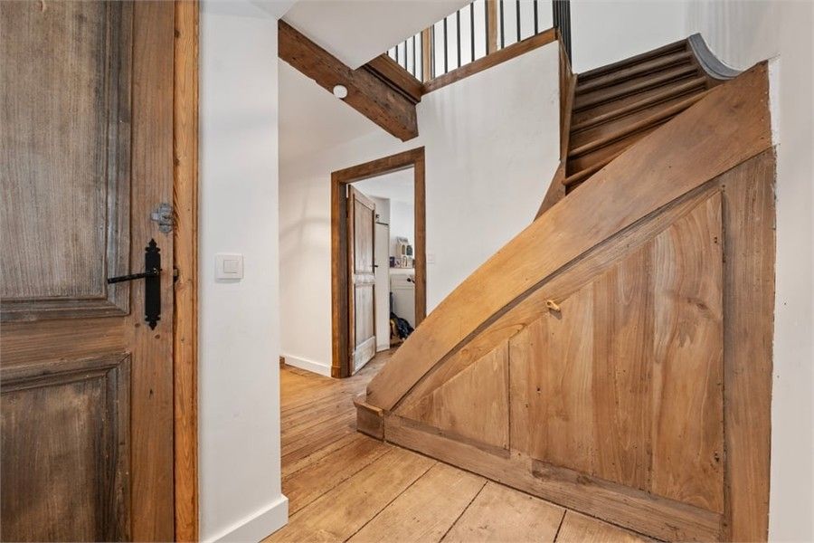 INSTAPKLARE STADSWONING MET DIRECT RENDEMENT IN HET HART VAN DE STAD foto 9