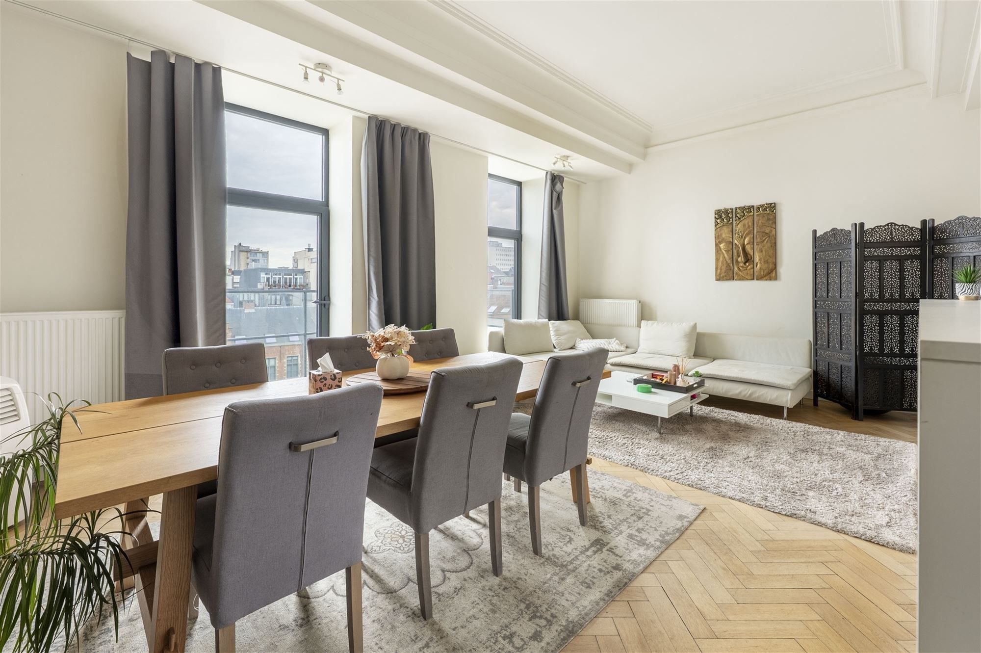 Karaktervol 2 slk appartement met terras foto 3