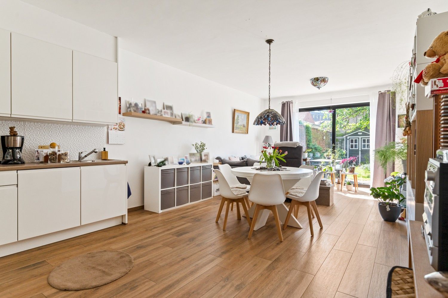 Instapklaar gelijkvloers 1-slaapkamer appartement met tuin te Deurne foto {{pictureIndex}}