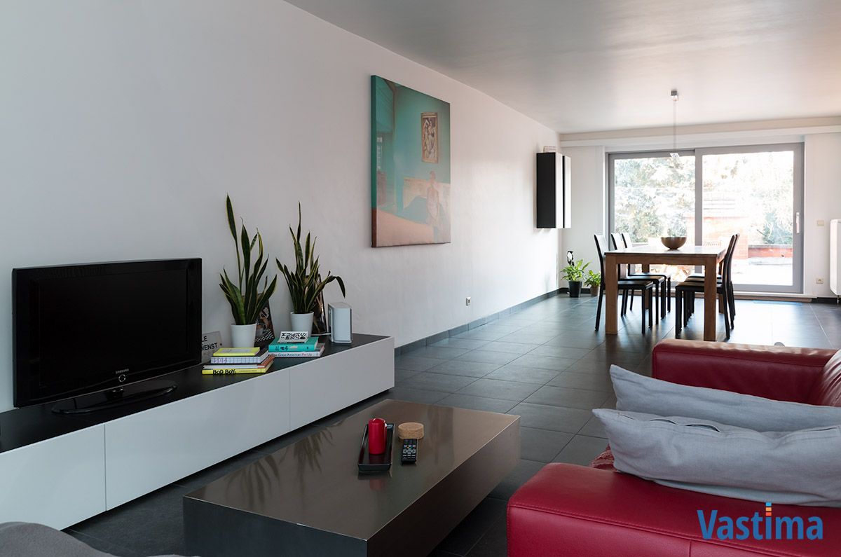 Lichtrijk leefappartement met 2 slaapkamers en terras foto 5