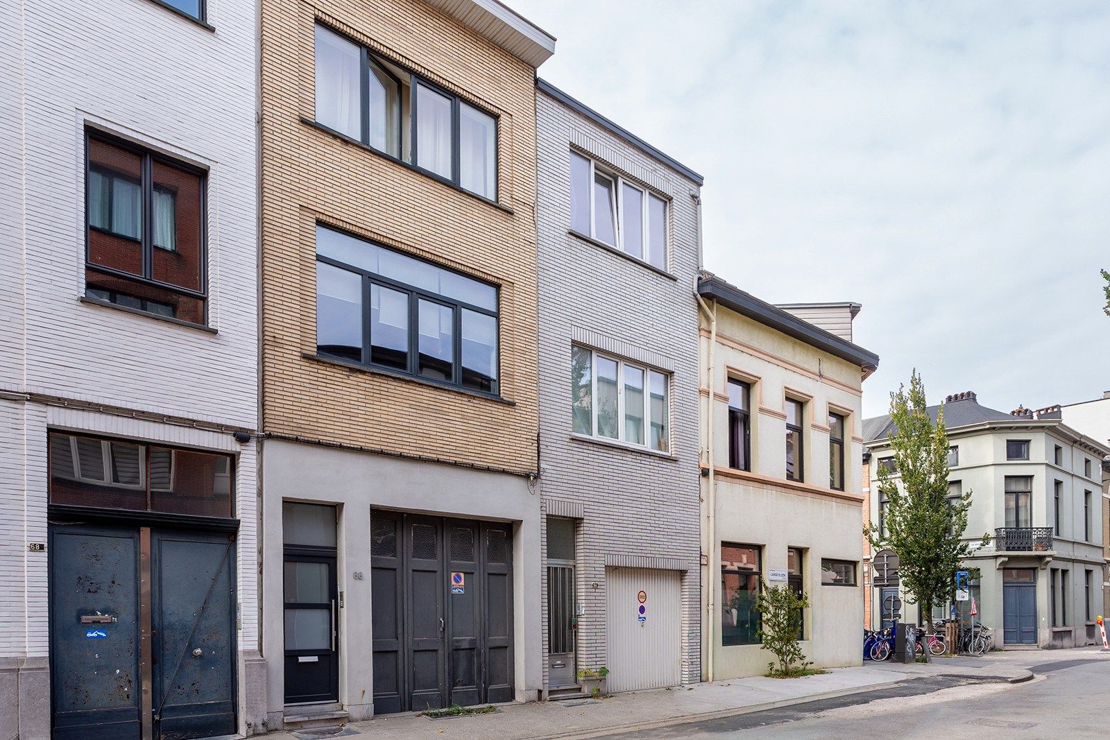 Instapklare woning 2 slpkrs met garage in Brederodewijk foto 21