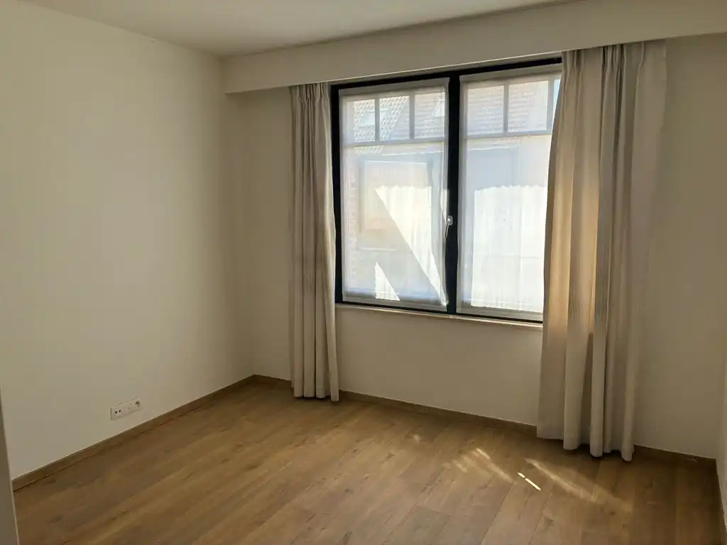 Nieuwbouw appartement in centrum 's-Gravenwezel foto 10