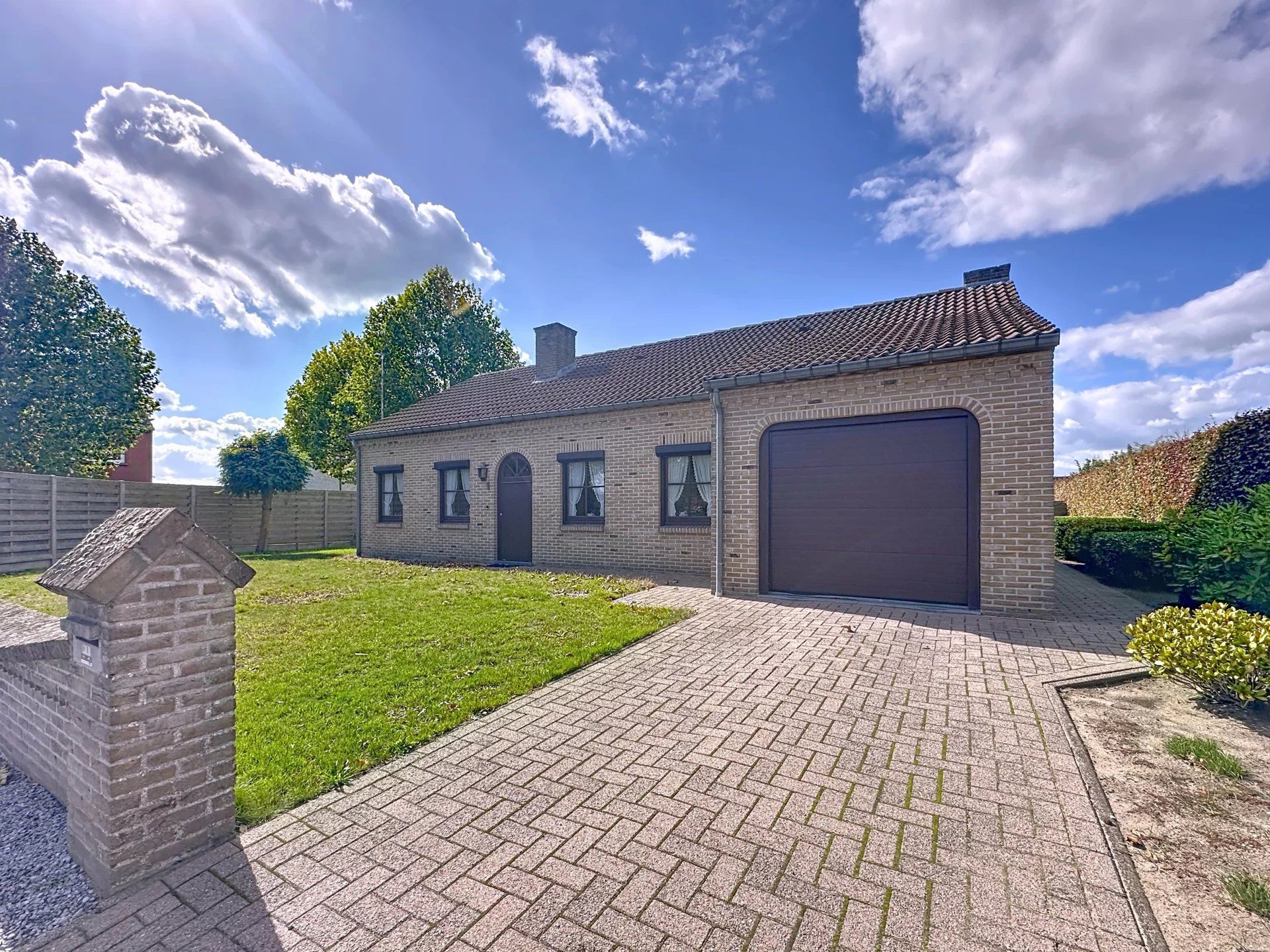 Hoofdfoto van de publicatie: Huis te koop