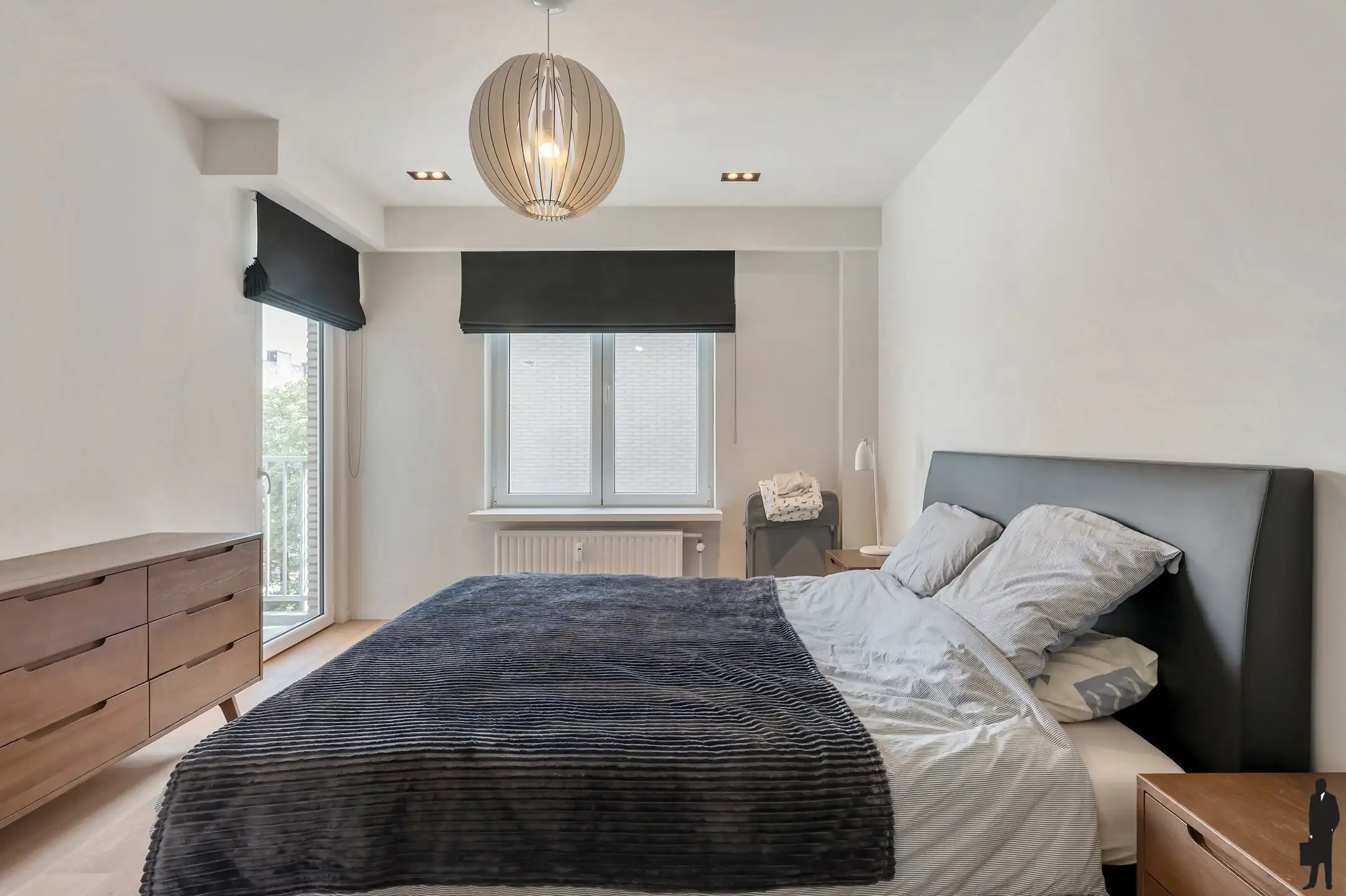 Instapklaar en prachtig gerenoveerd appartement met 2 slaapkamers en terras foto 11