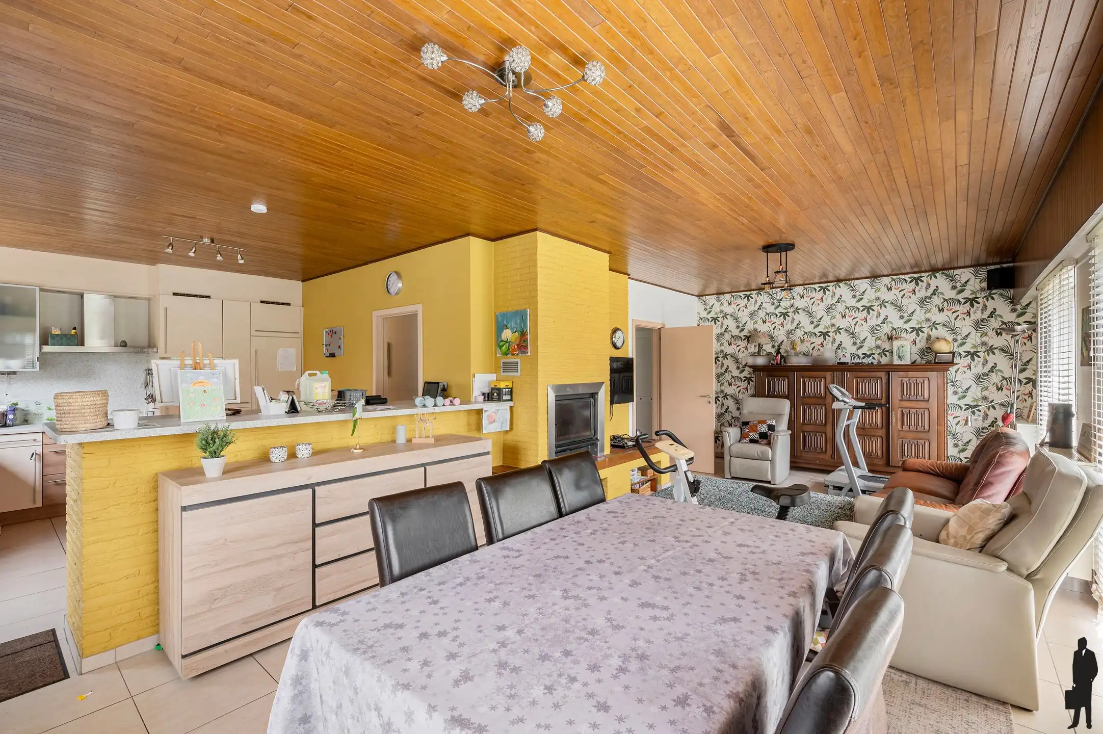 Centraal gelegen vrijstaande woning met 3 slaapkamer en een tuin foto 5