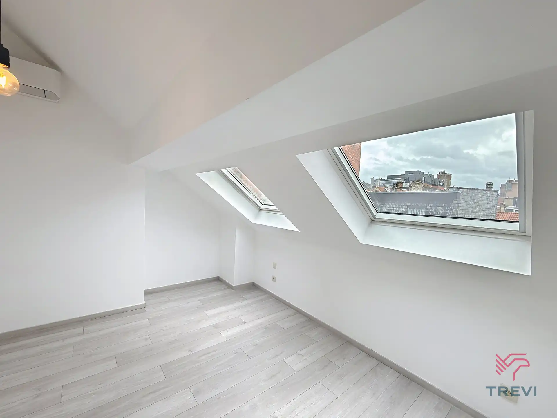 Prachtig duplexappartement met 2 slaapkamers! foto 8