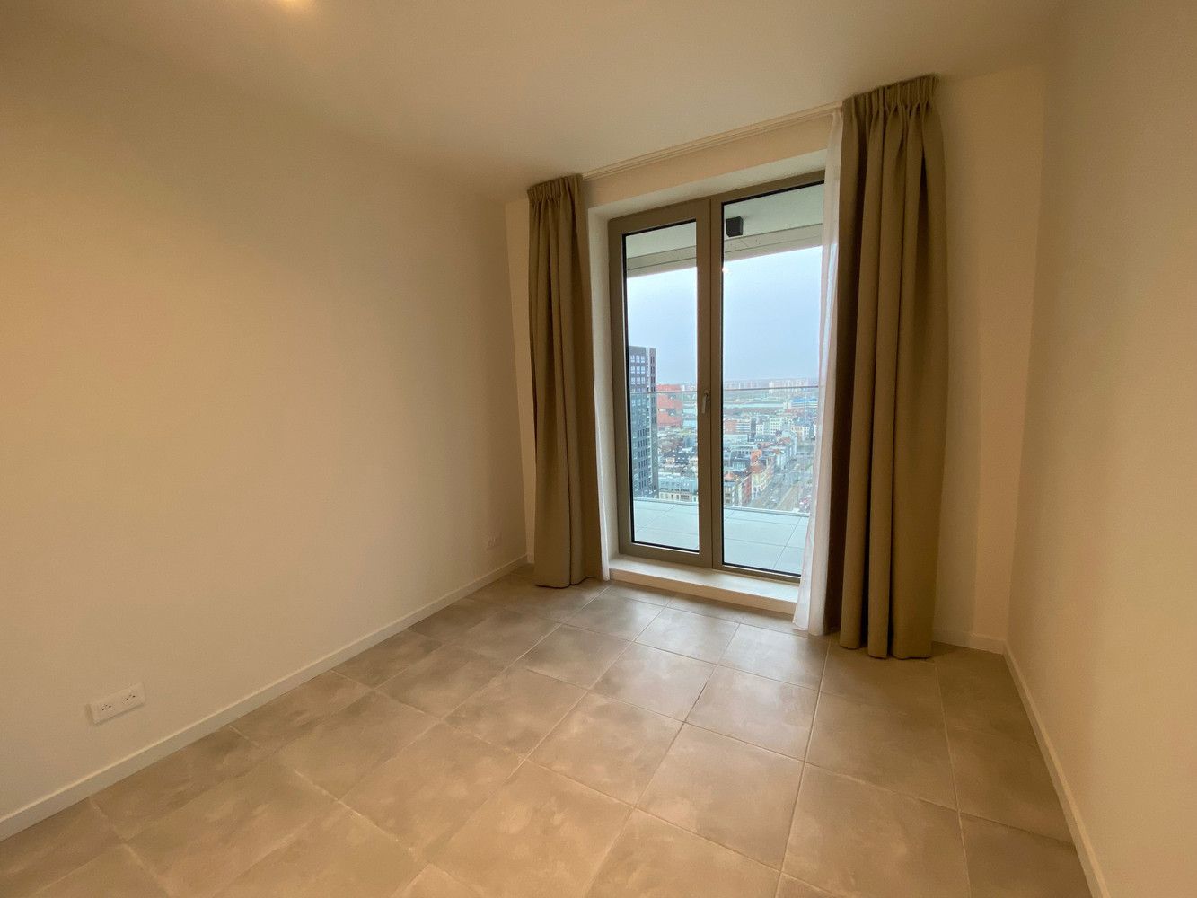 Appartement op het Eilandje met een uitzonderlijk zicht op de ganse stad foto 9