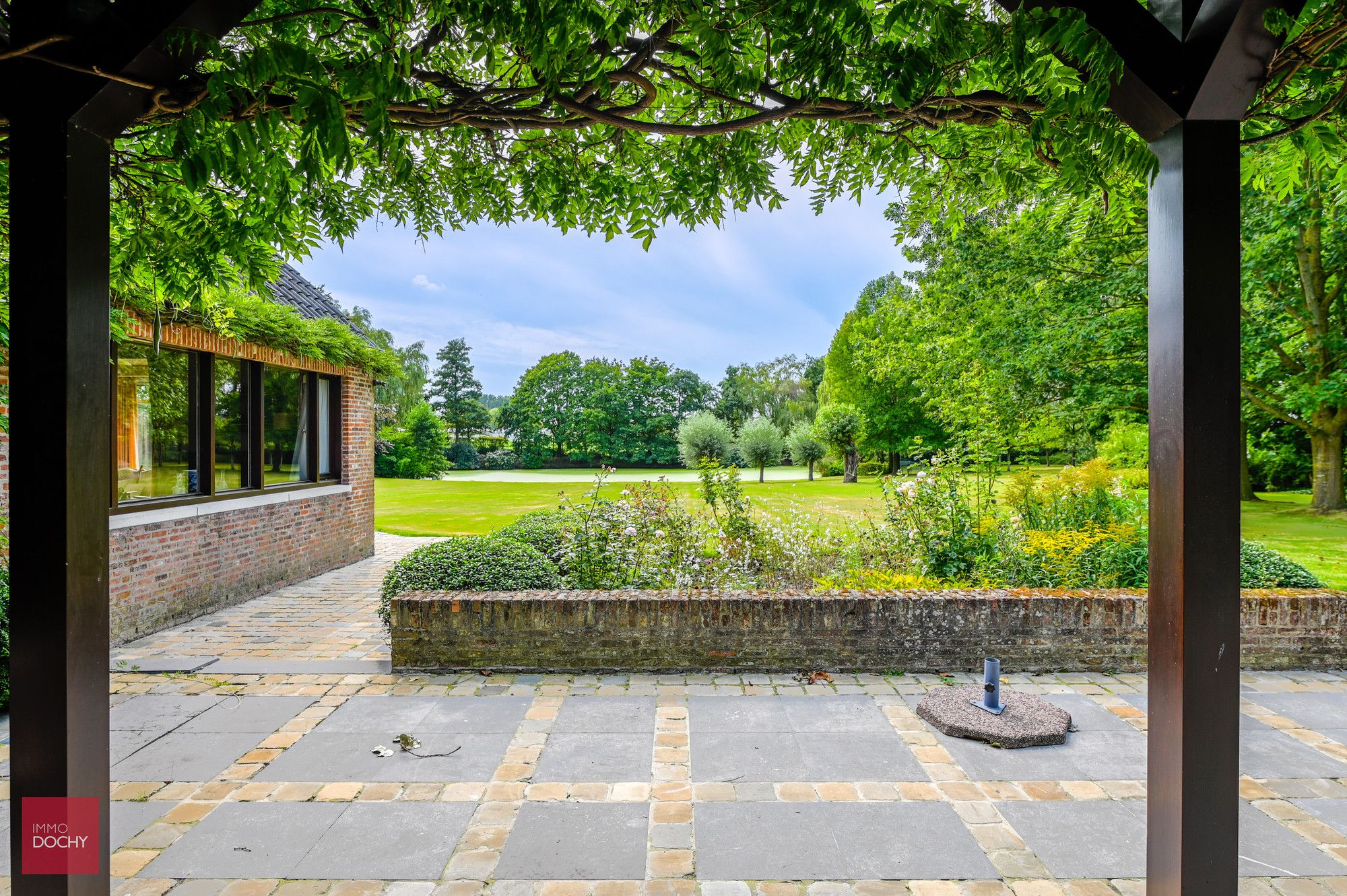 Ruim landhuis in prachtig domein van ca. 2ha foto 15