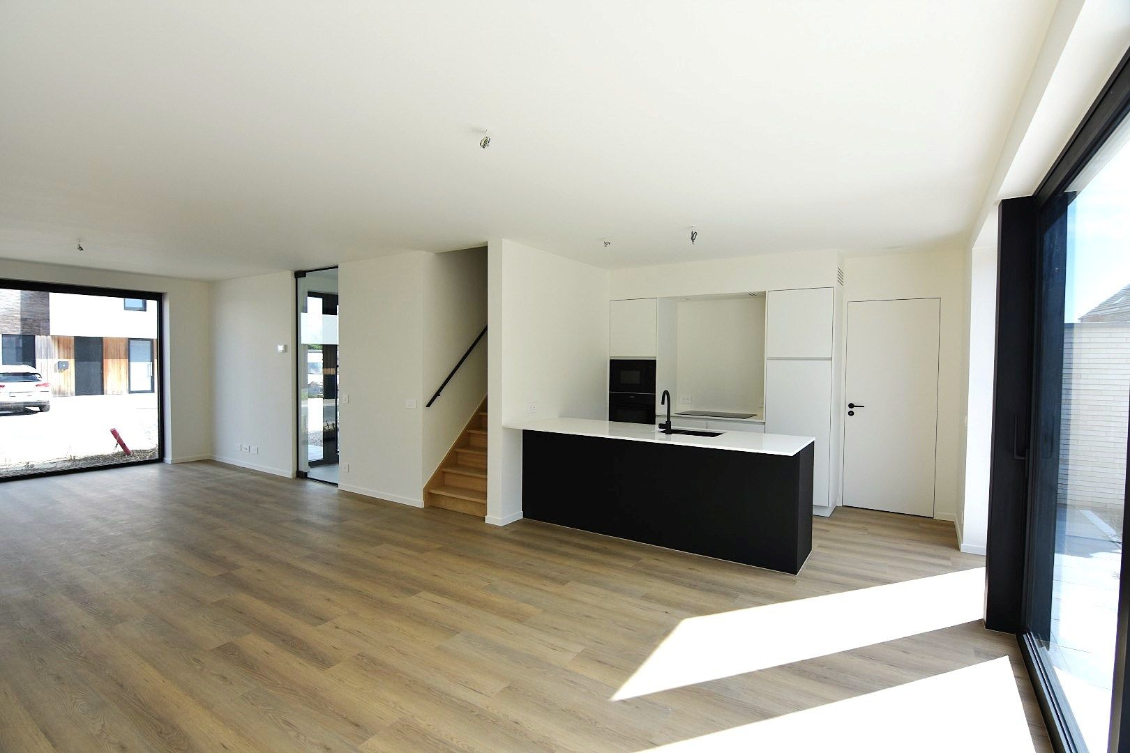 Moderne nieuwbouw woning in RSL foto 12
