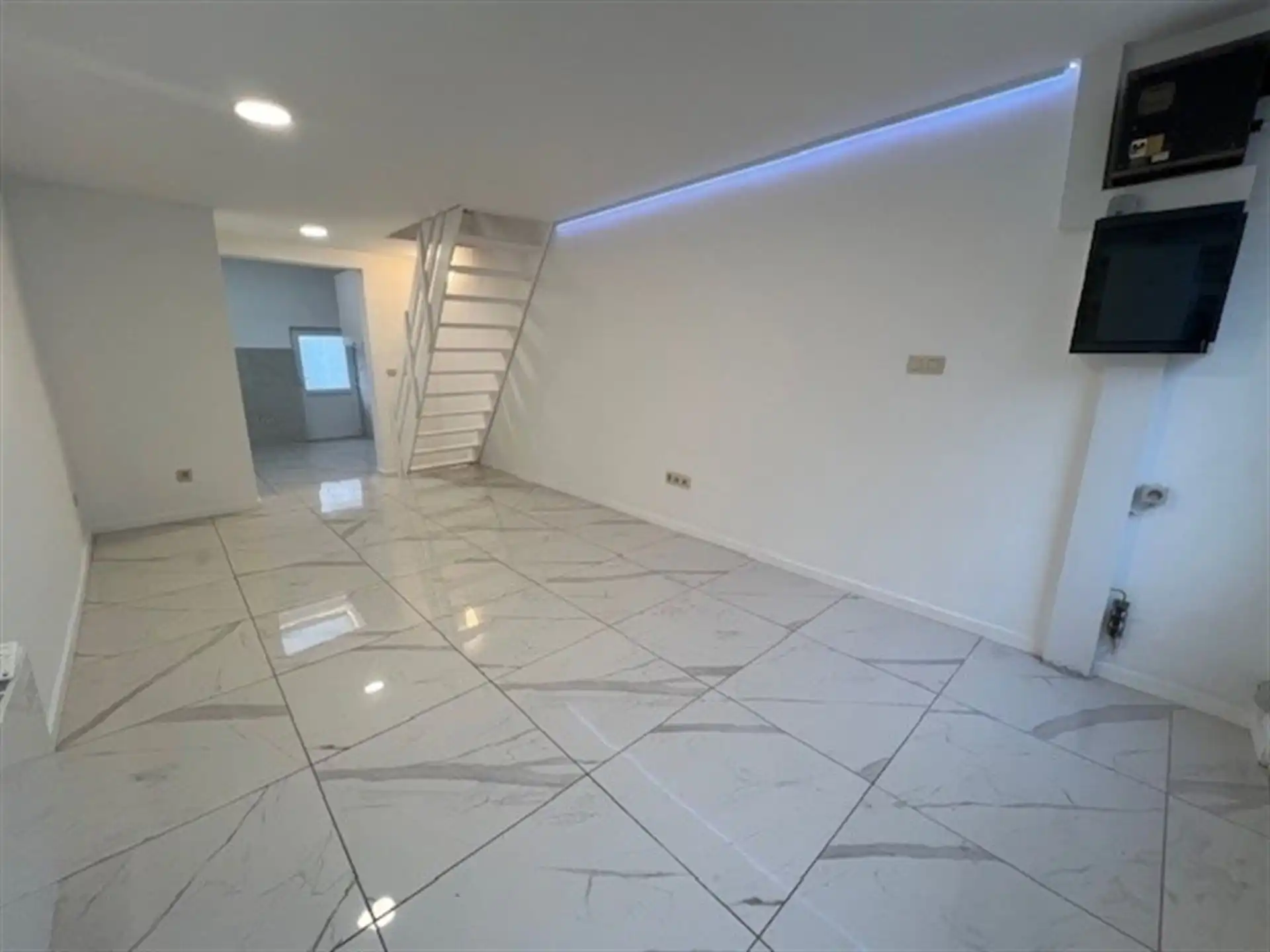 Gezellige woning met stadstuin! foto 3