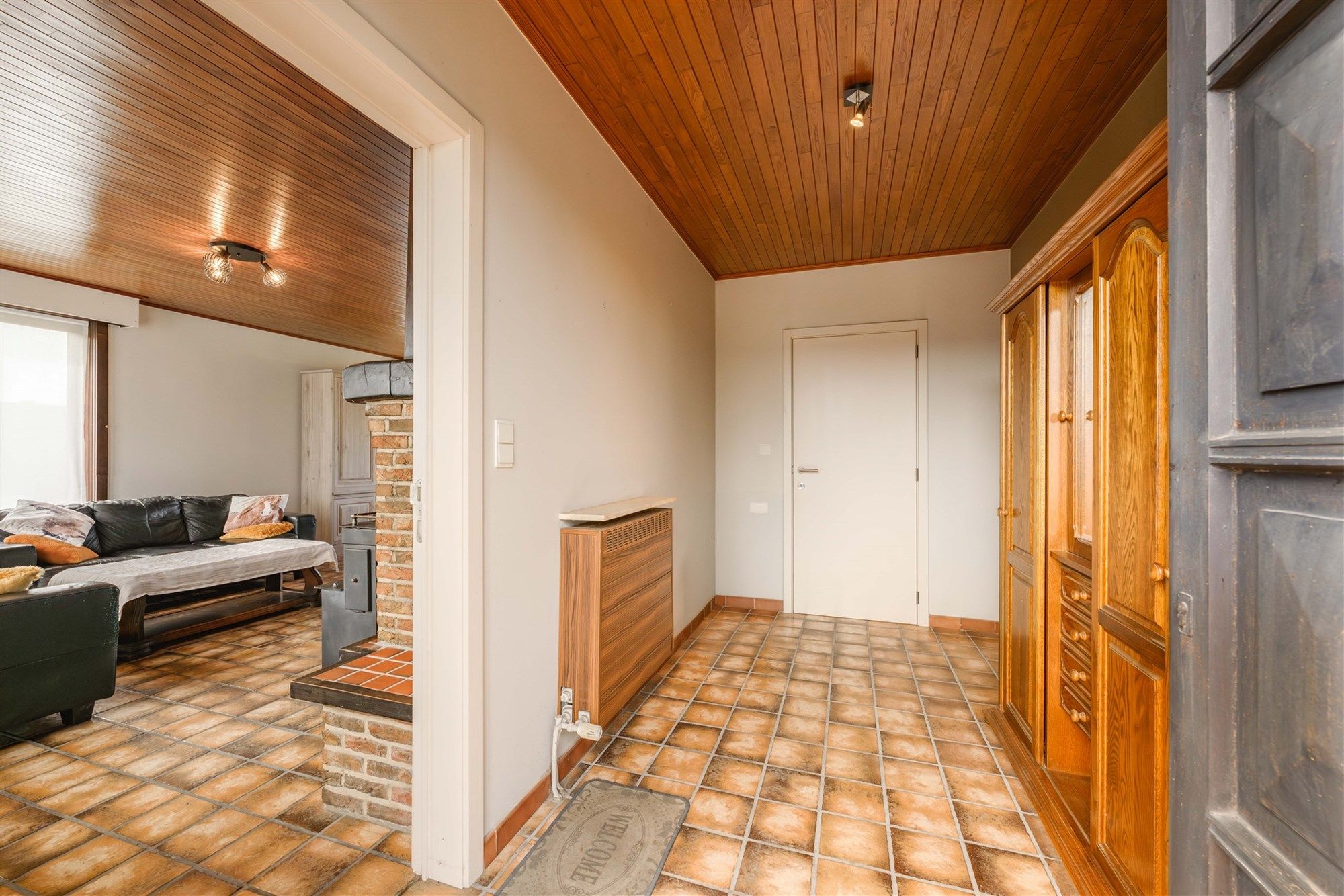Vrijstaande woning met grote tuin in Wingene foto 5