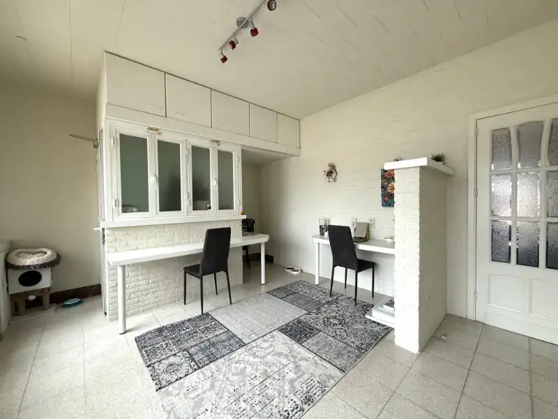 Ruime woning met 3 slaapkamers op vlot bereikbare locatie foto 9