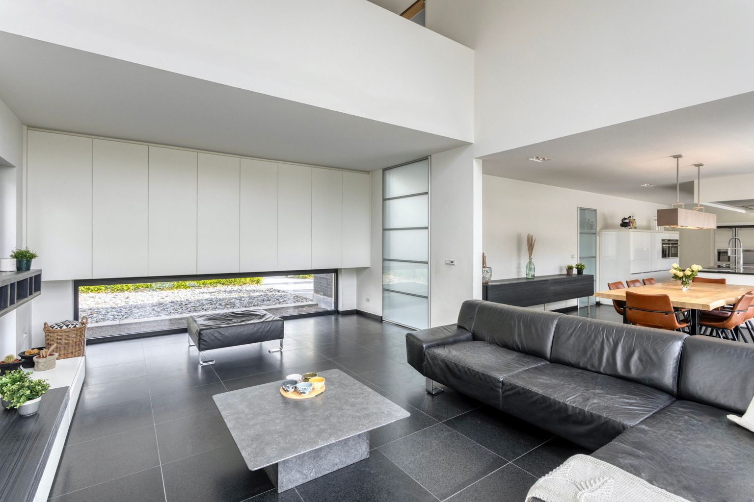 Mooie stijlvolle woning met tuin en achterliggend weiland foto 4