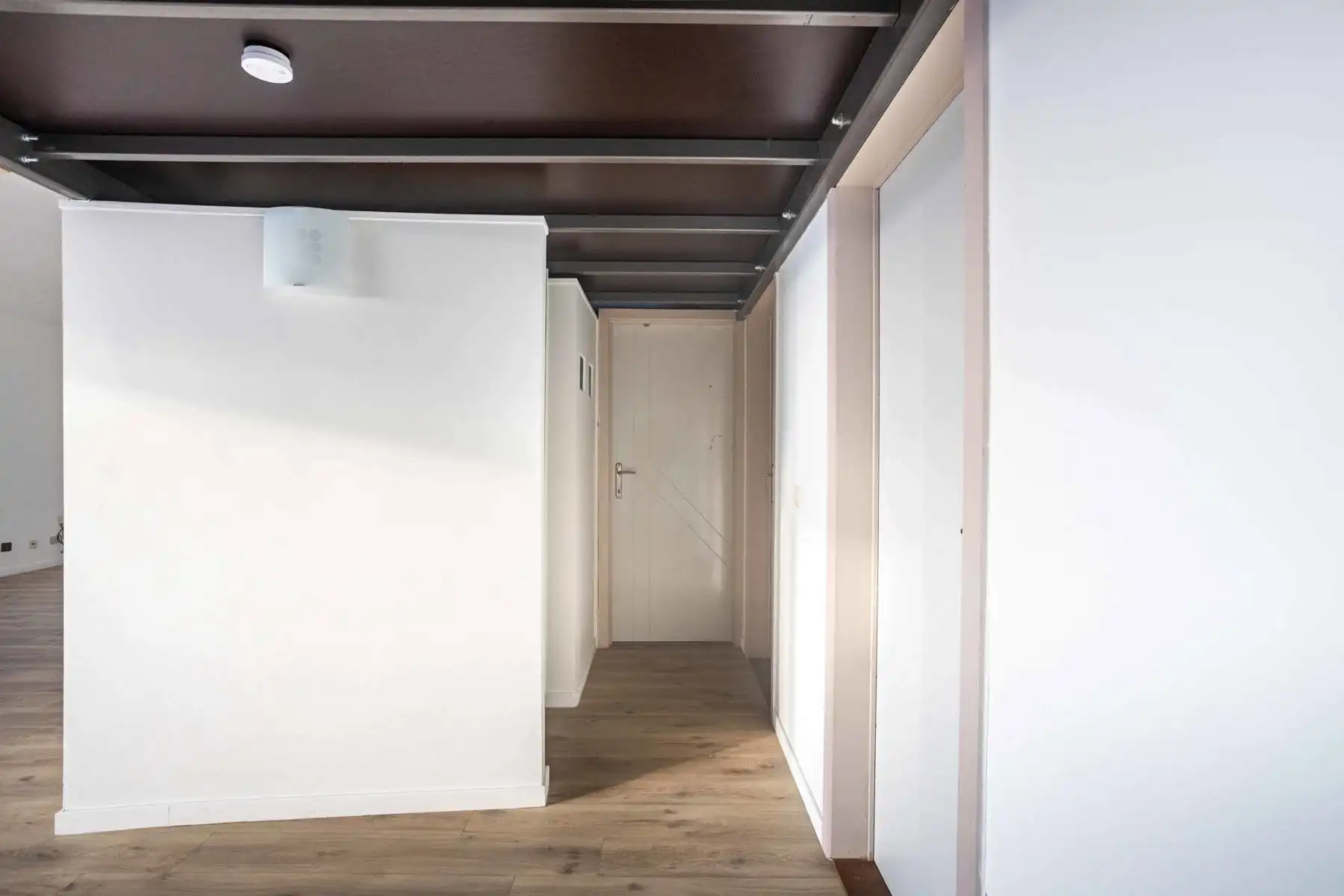 Te koop: ruim dakappartement met terras en private parking foto 11
