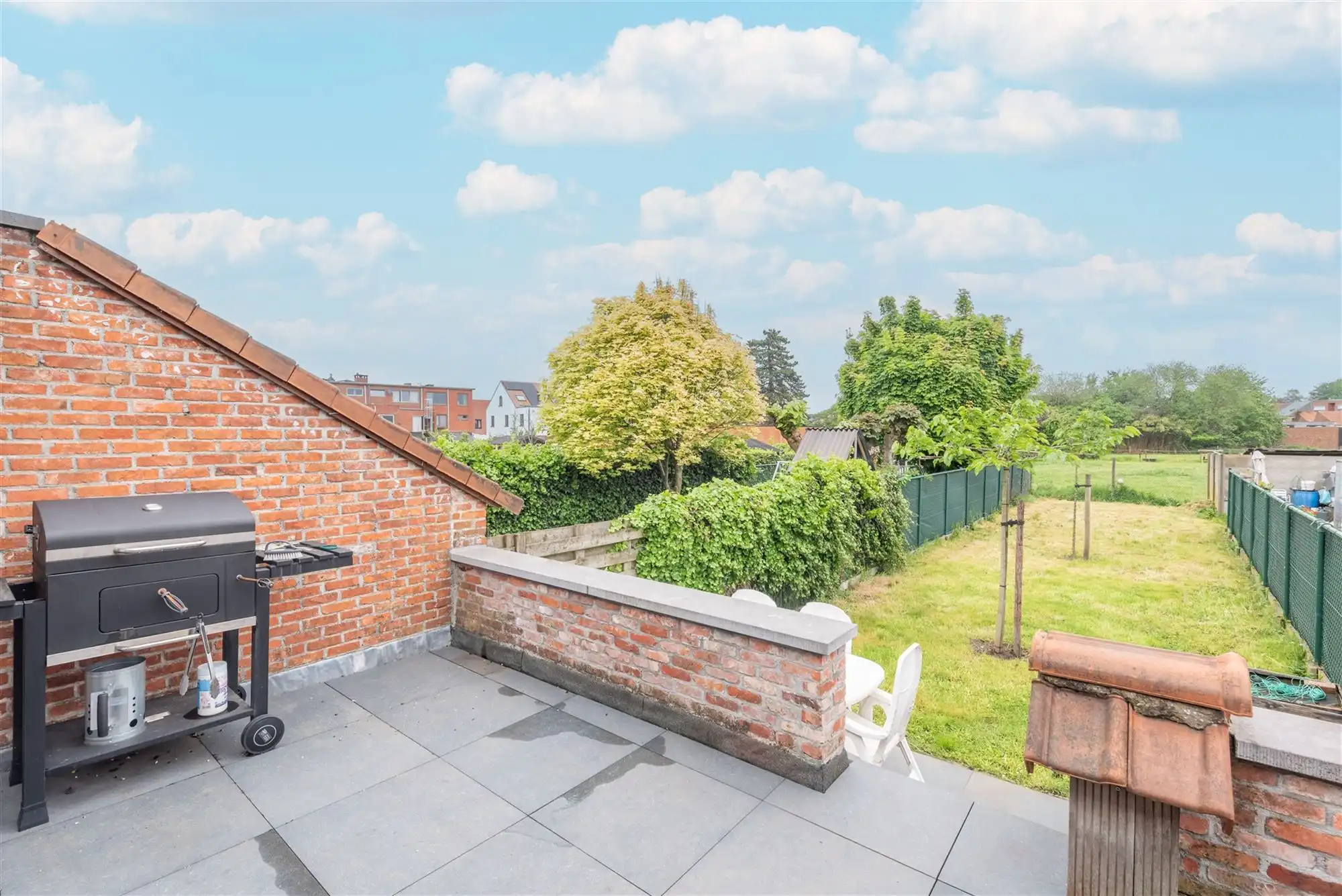 rustig gelegen gezinswoning met 4 slpks, garage en tuin foto 10