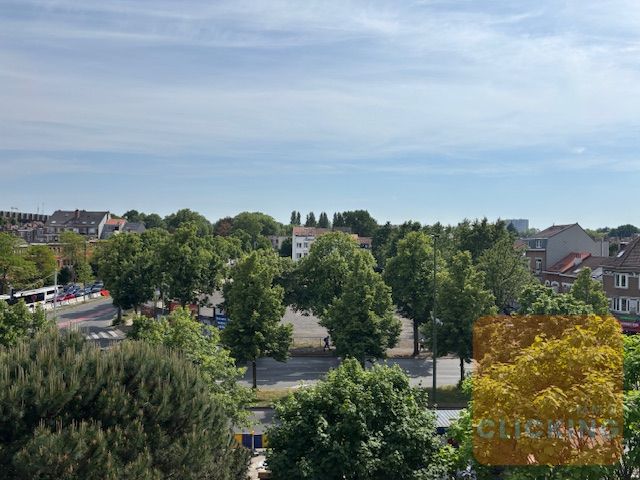 Leuk 2 slaapkamer appartement met zonnig terras foto 30