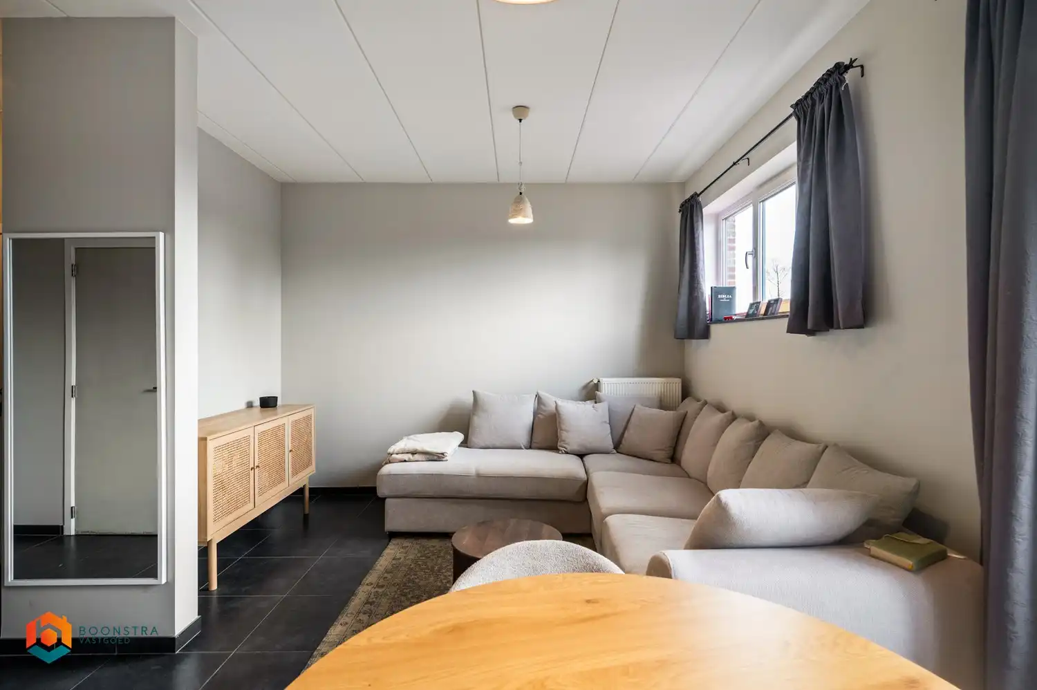 1 slpkr app met ruim terras foto 6