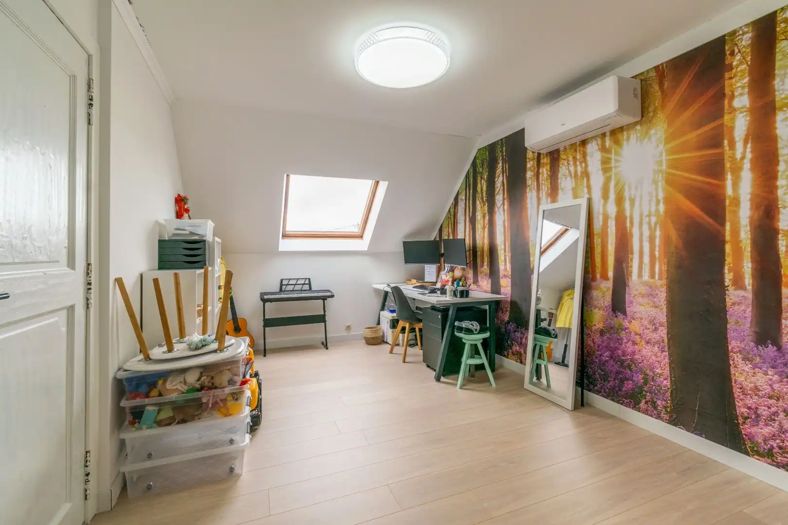 Een instapklare, heel aangename villa met oa. 3 grote slaapkamers! foto 16