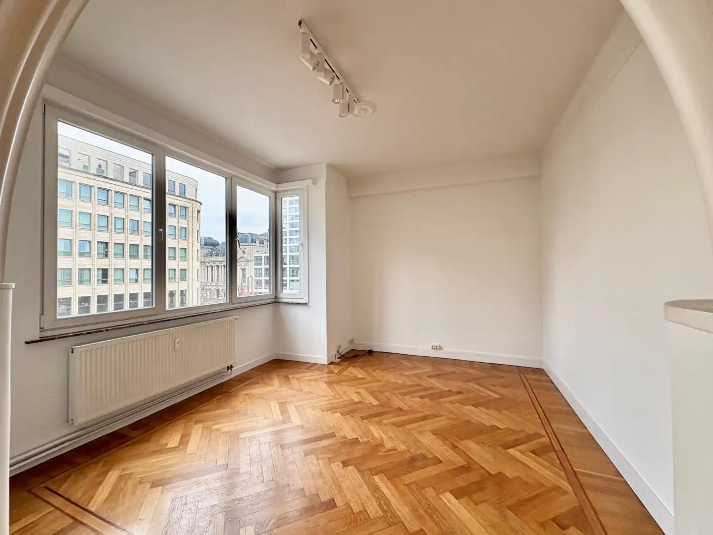 Instapklaar 2-slaapkamerappartement met zijzicht op de Meir ca. 140 m² foto 2