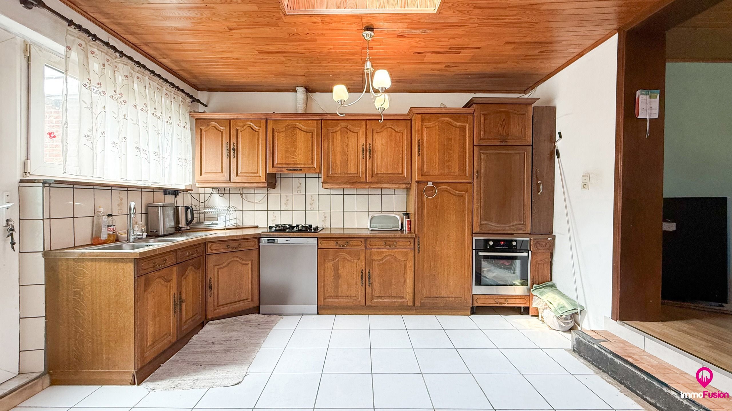 Gezinswoning met 3slpks en veel potentieel te Beringen!  foto 6