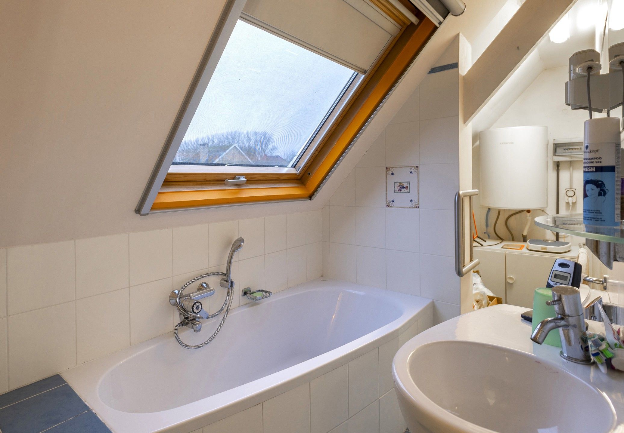 Instapklare villa met grote tuin aan natuurgebied – Dilbeek  foto 17