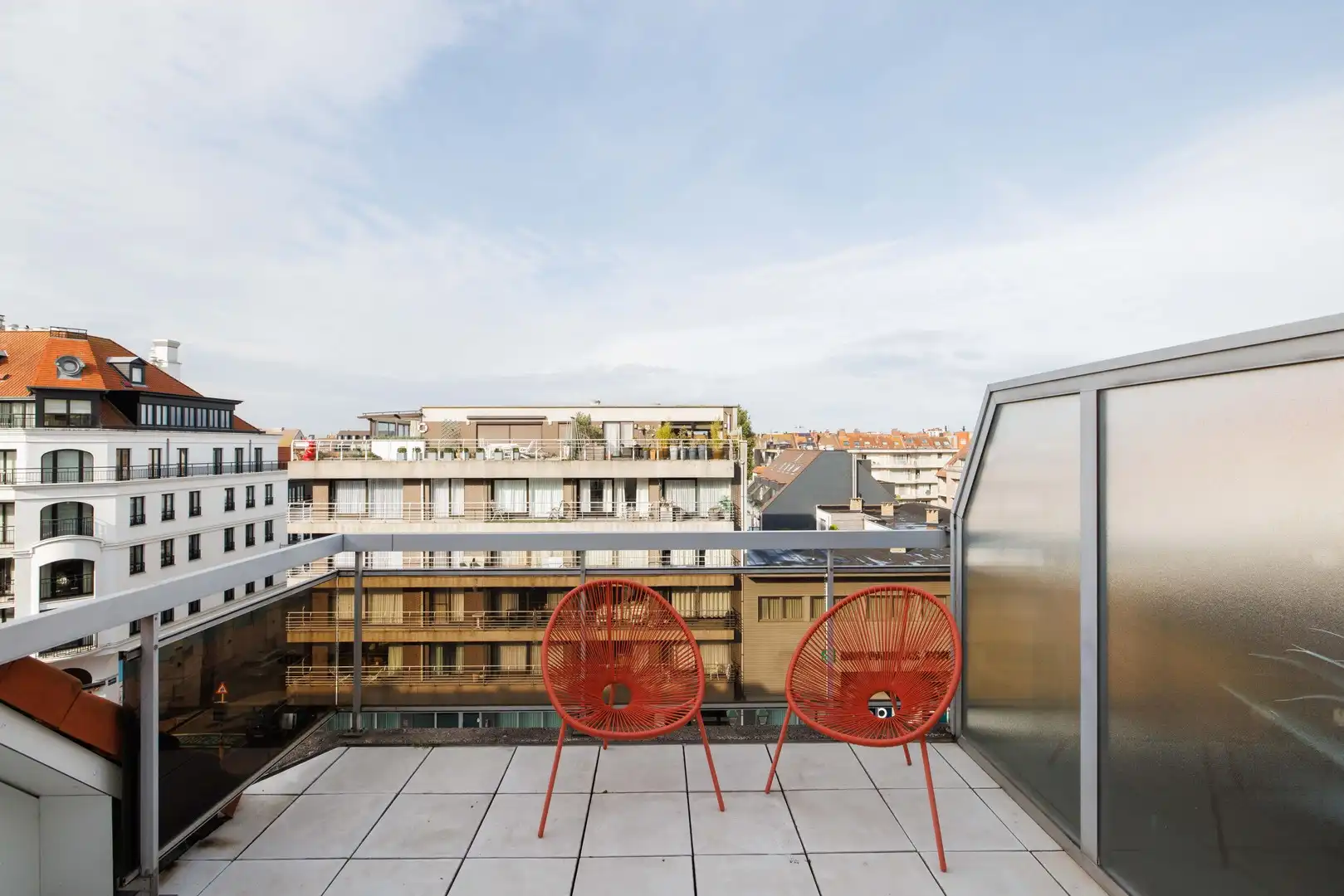 Exclusief luxe penthouse-triplex met terras in Knokke én parkeerplaats foto 7