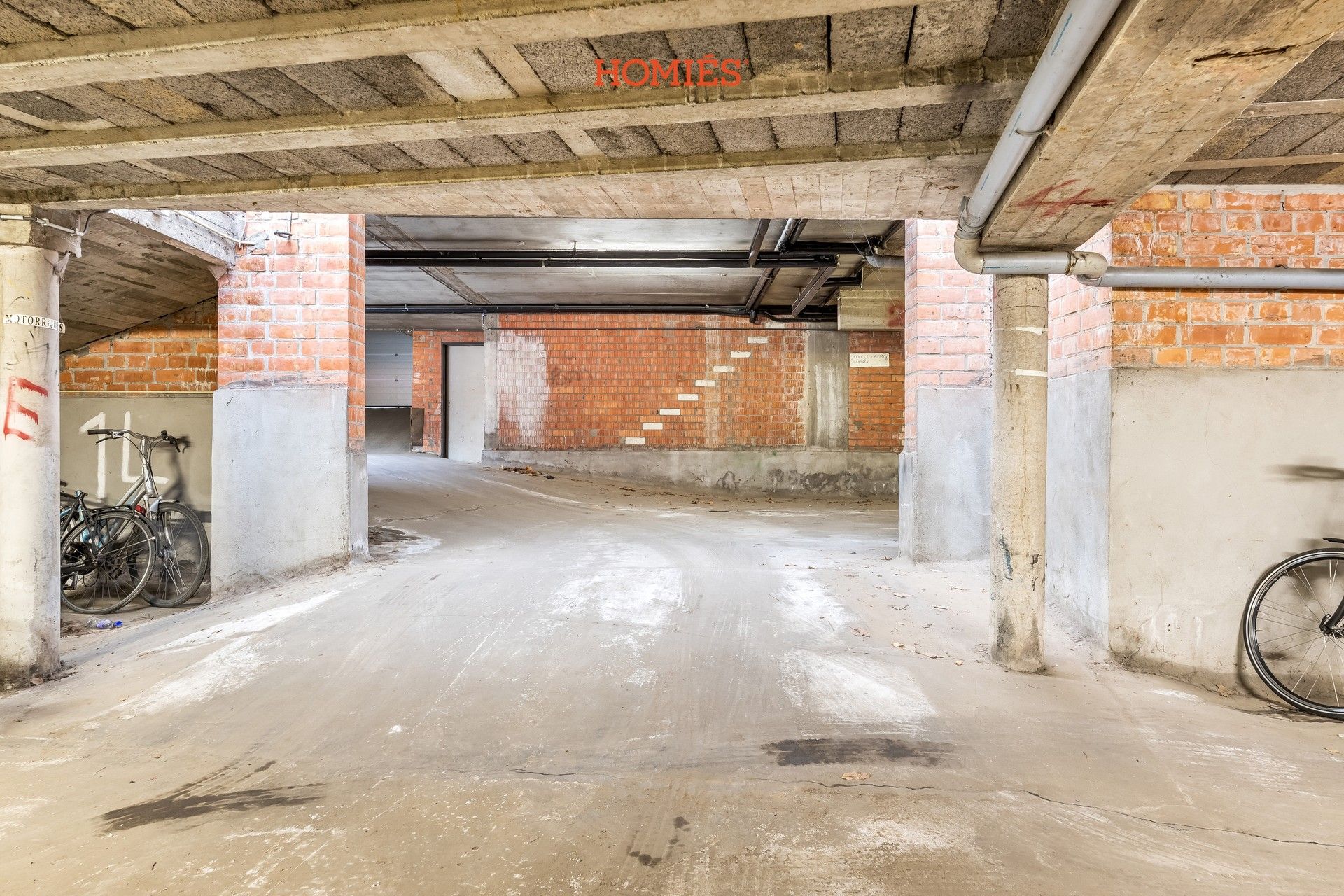 Ondergrondse autostaanplaats op toplocatie foto 4