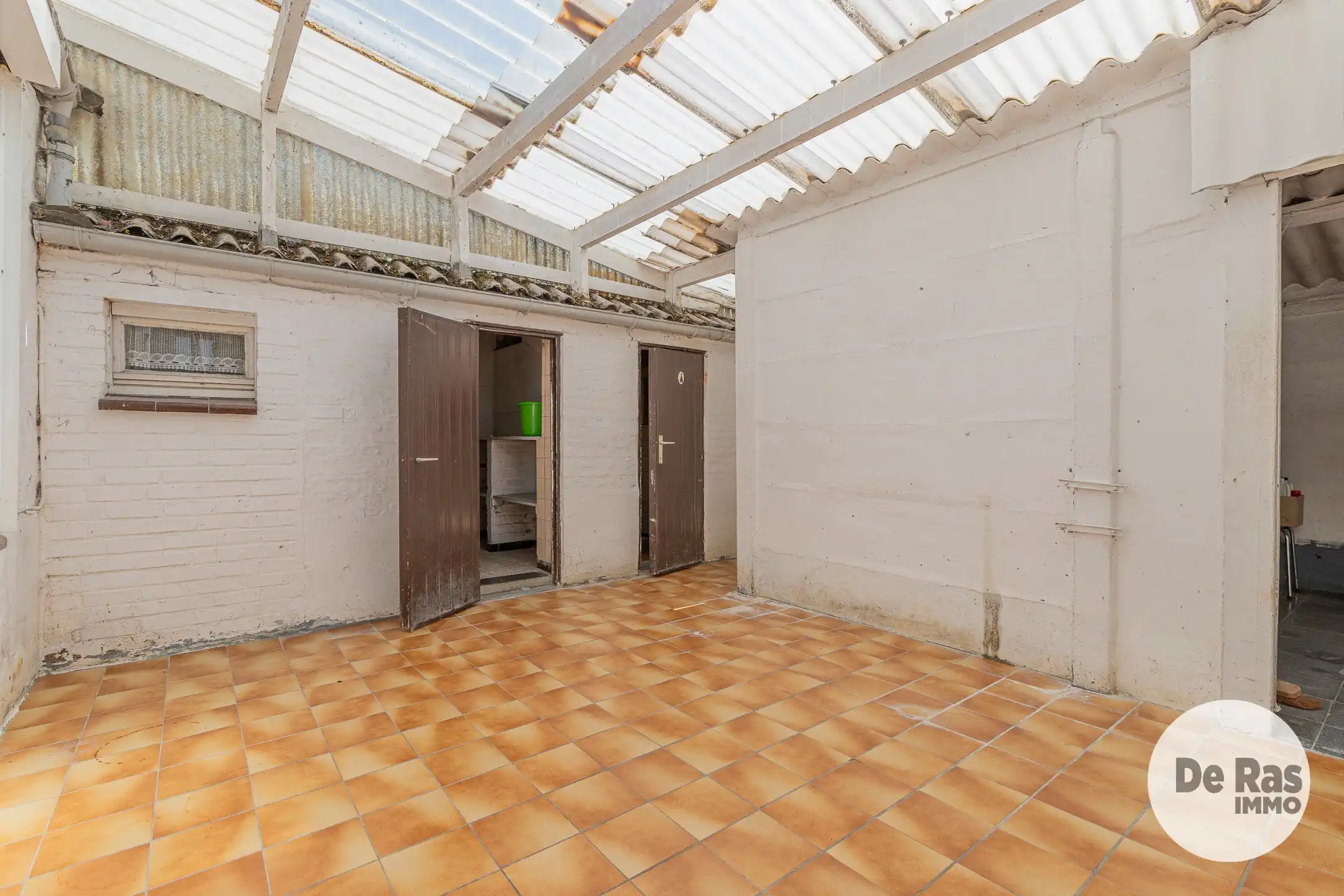 HAALTERT - Unieke renovatiekans op een groene locatie foto 9
